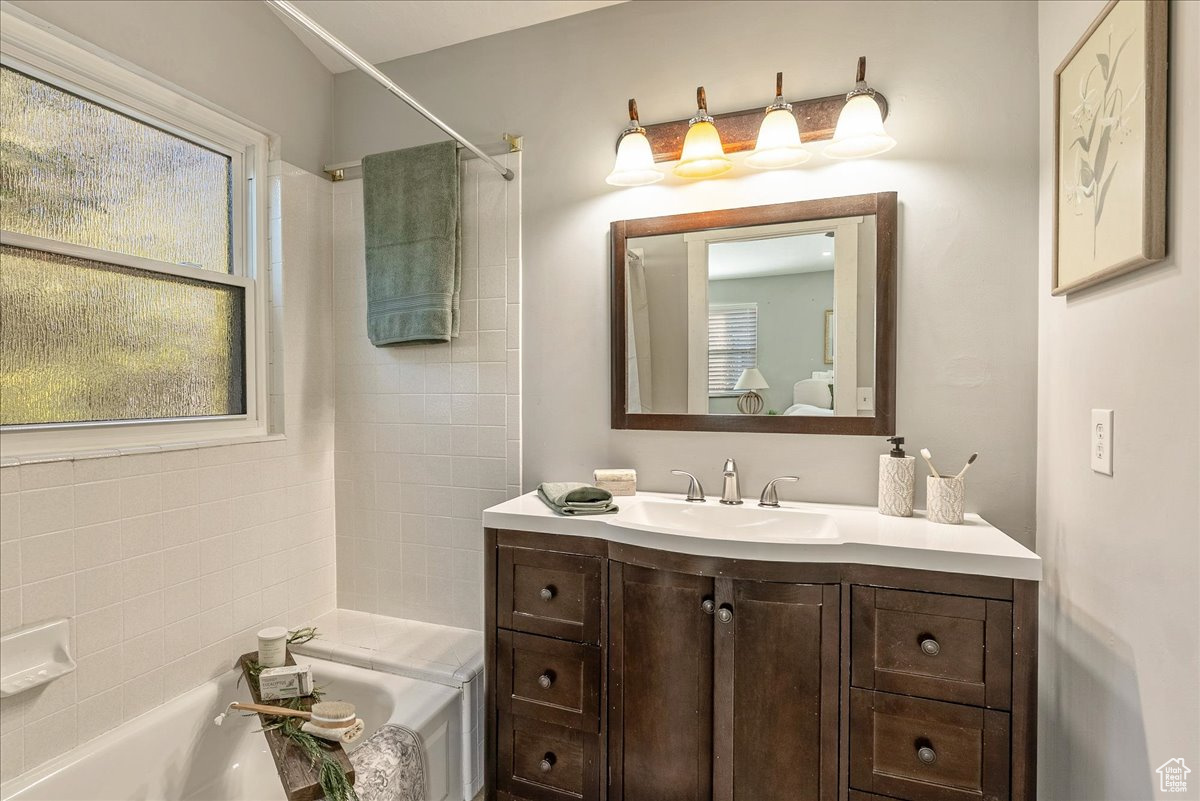 STORM MOUNTAIN TERRACE #2 - Residential