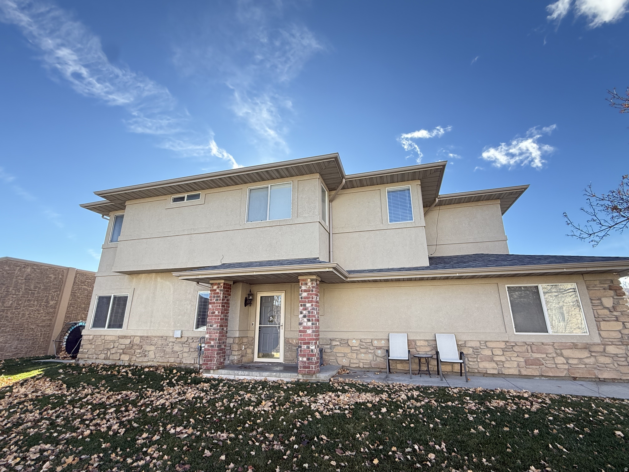 ASPEN SPRINGS - Residential Lease