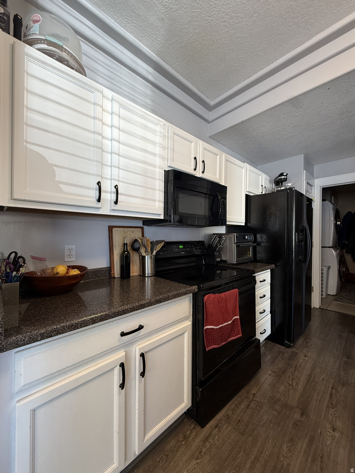 ASPEN SPRINGS - Residential Lease