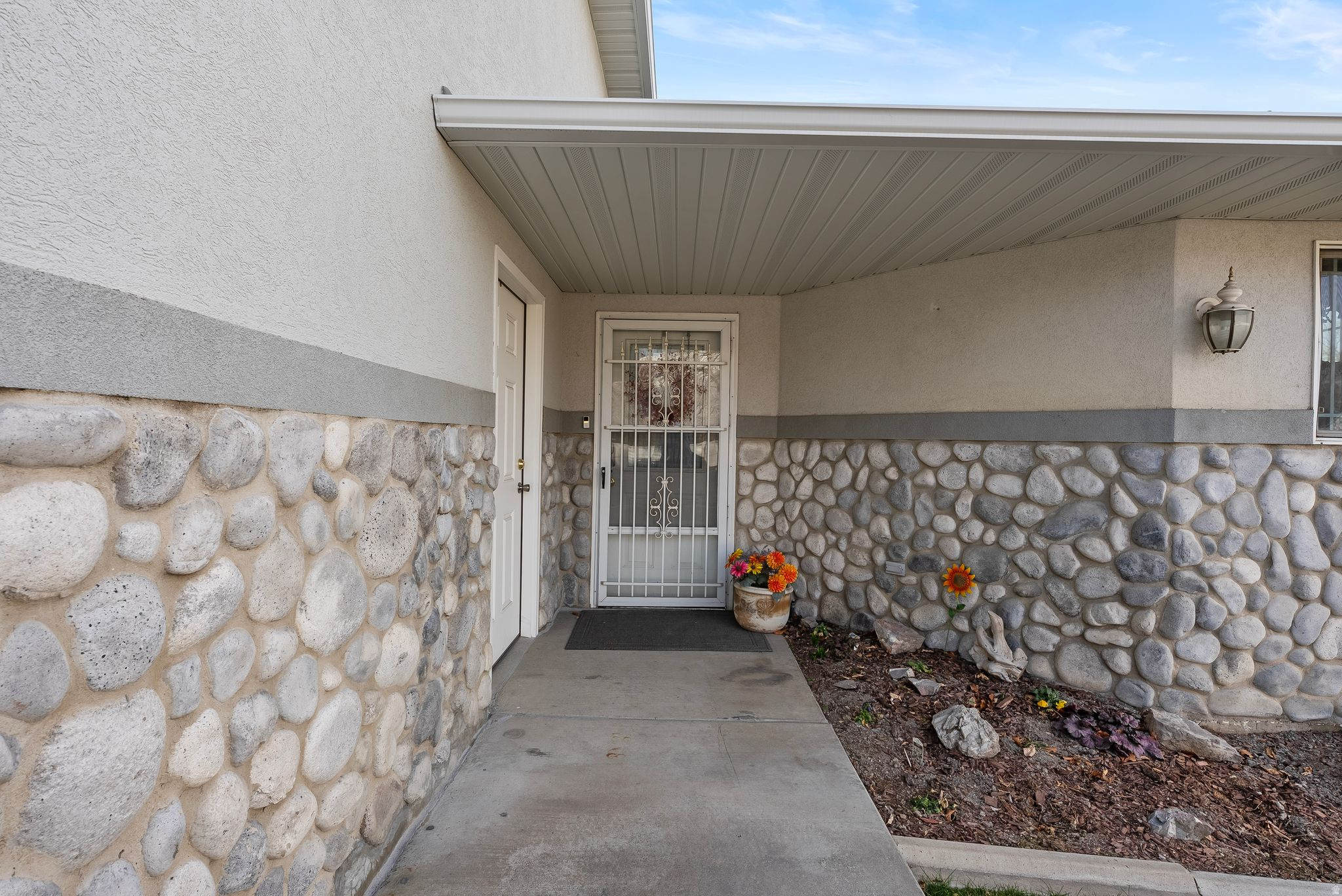 CHIPMAN VILLAGE - Residential