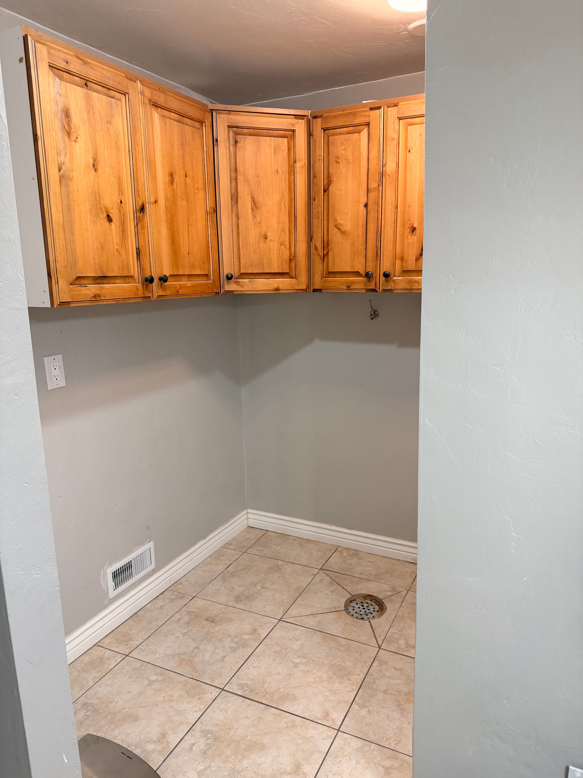 MIDLAND HEIGHTS - Residential