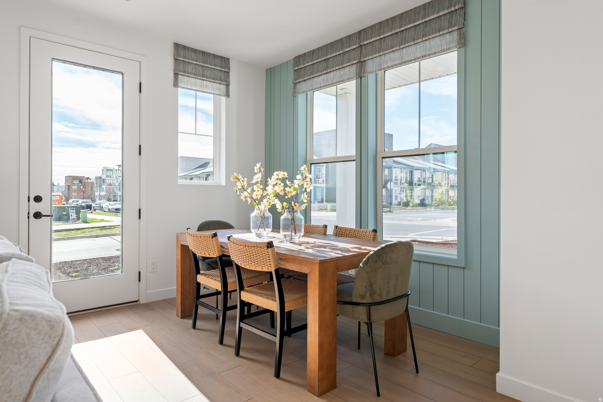 DAYBREAK - Residential