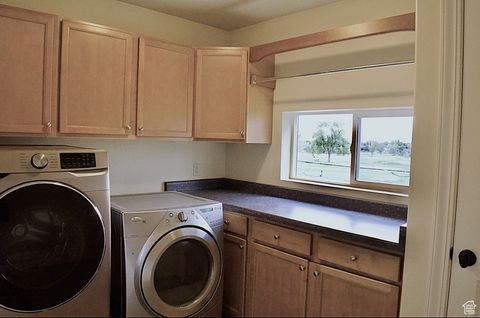 Tiny photo for 469 E VINE ST, Murray, UT 84107 (MLS # 2117409)