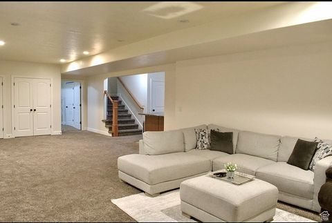 Tiny photo for 469 E VINE ST, Murray, UT 84107 (MLS # 2117409)