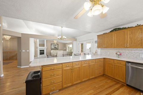 Tiny photo for 5323 N 1530 W, Saint George, UT 84770 (MLS # 2135539)