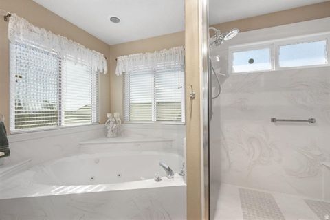 Tiny photo for 5323 N 1530 W, Saint George, UT 84770 (MLS # 2135539)