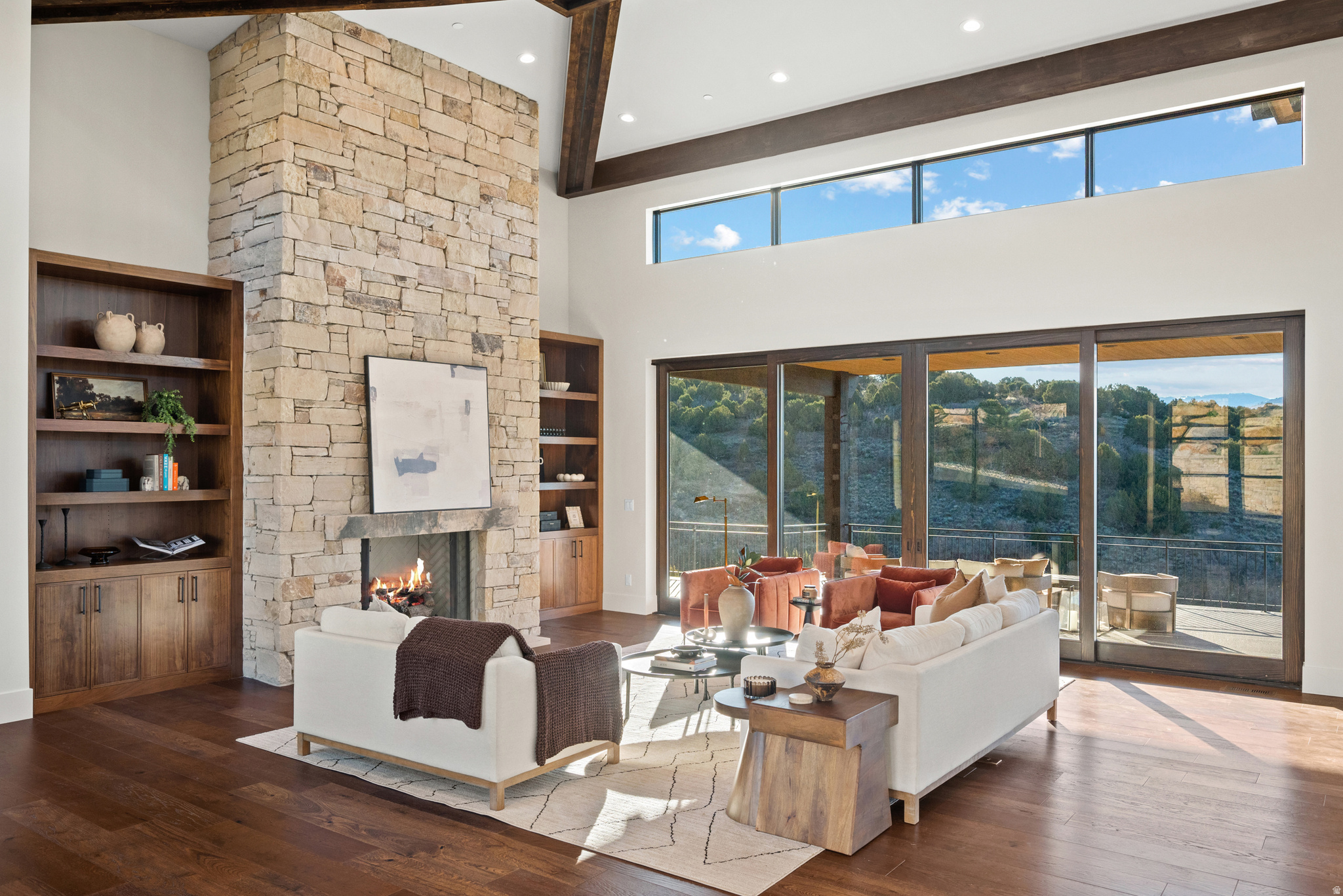 RED LEDGES - Residential