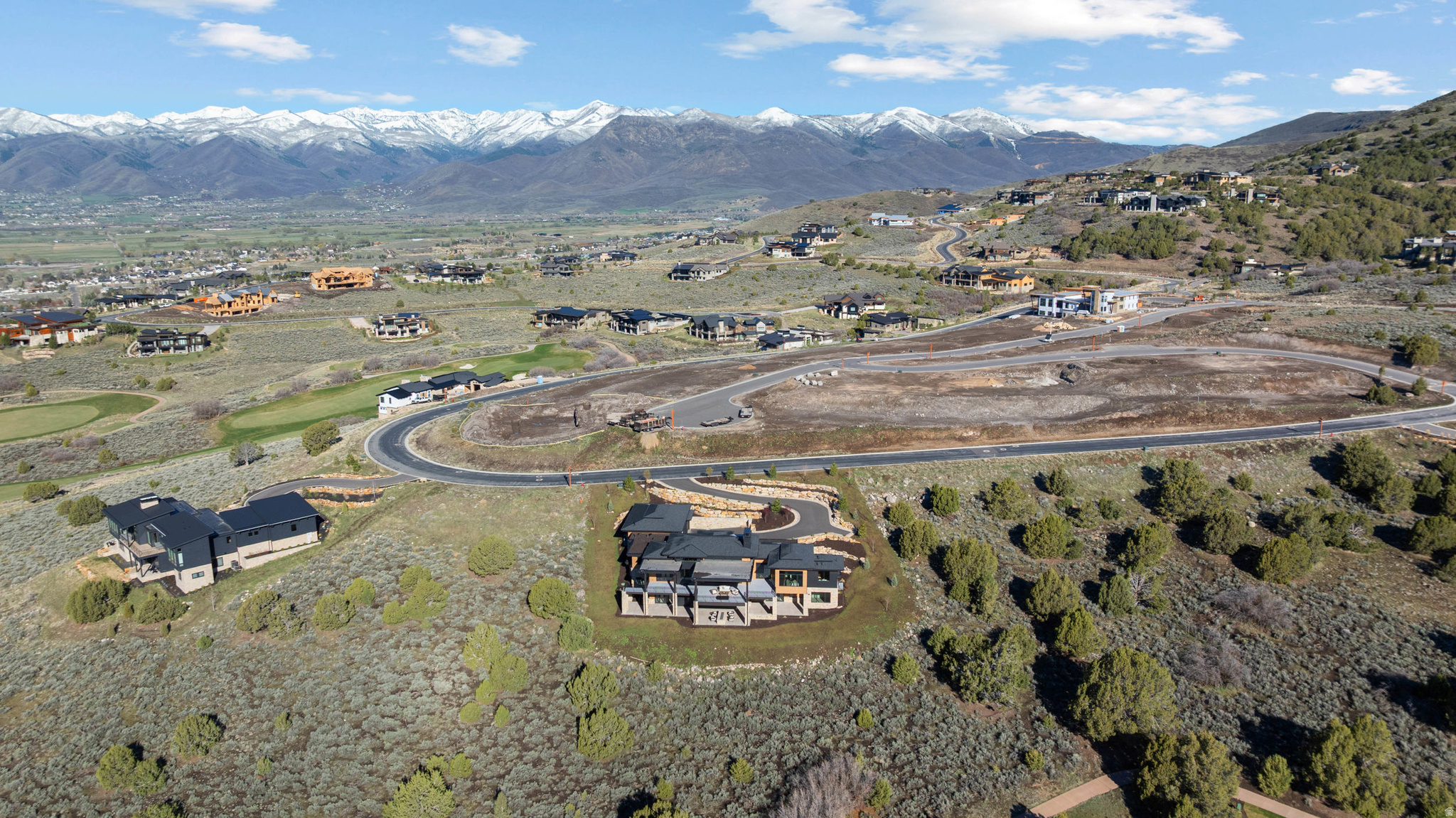 RED LEDGES - Residential