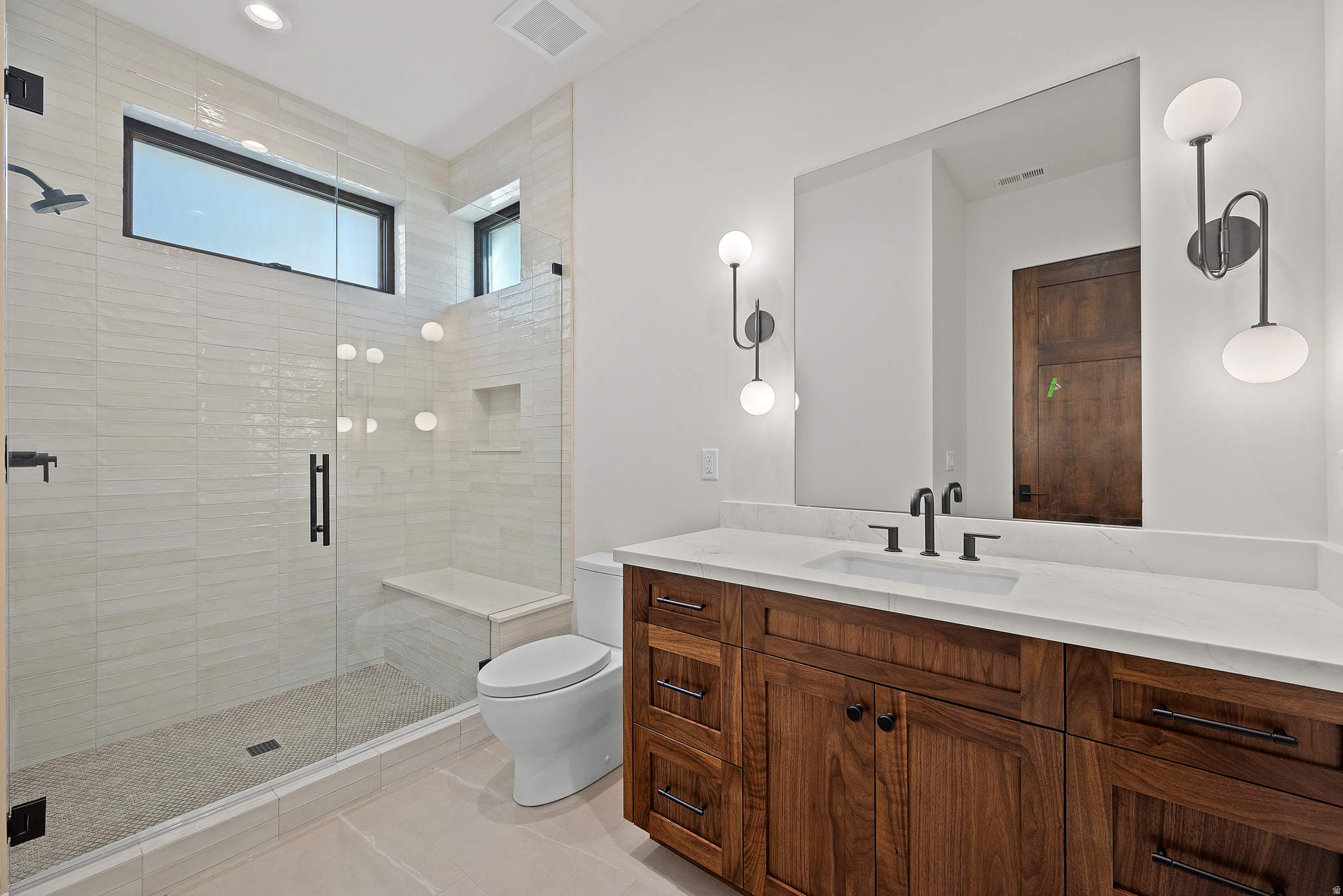 RED LEDGES - Residential