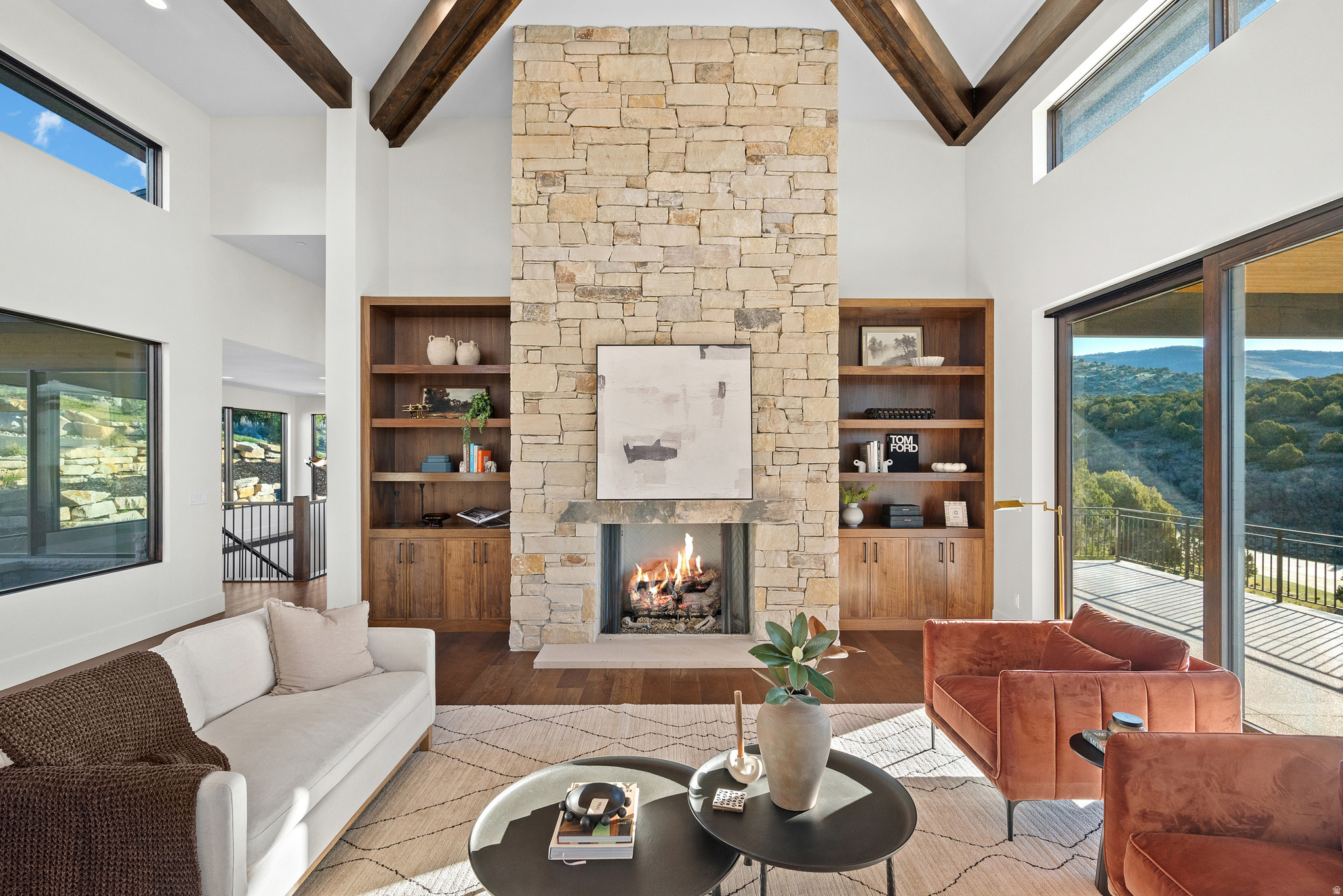 RED LEDGES - Residential