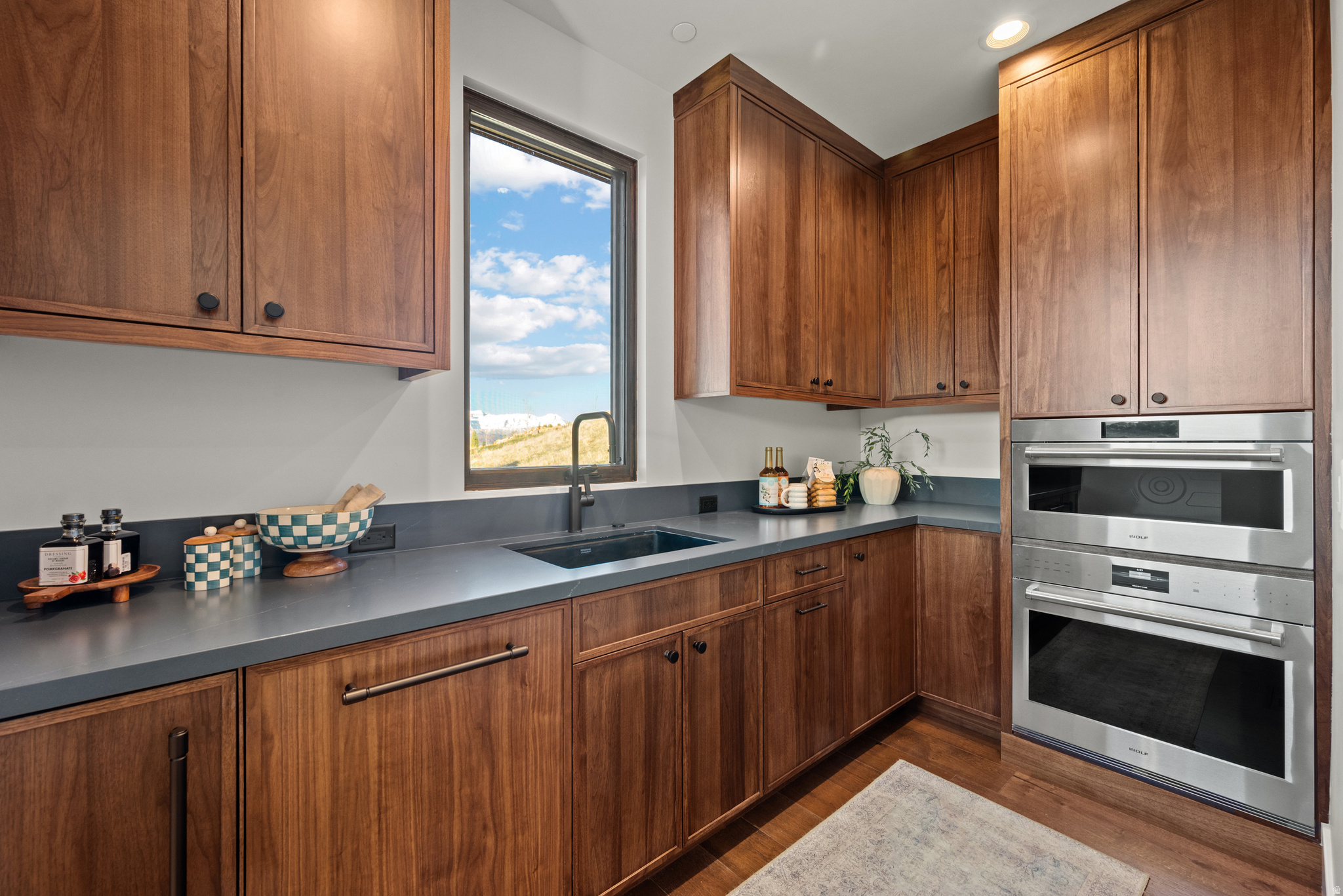 RED LEDGES - Residential