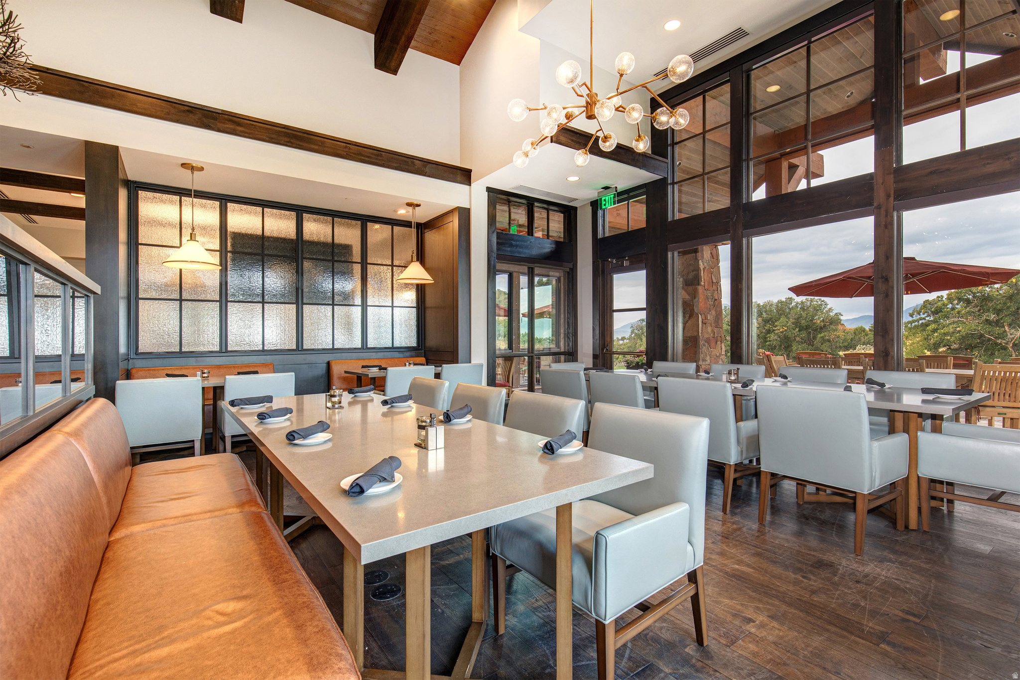 RED LEDGES - Residential