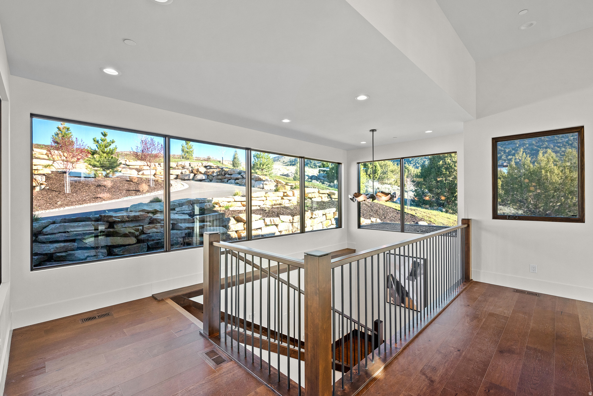 RED LEDGES - Residential