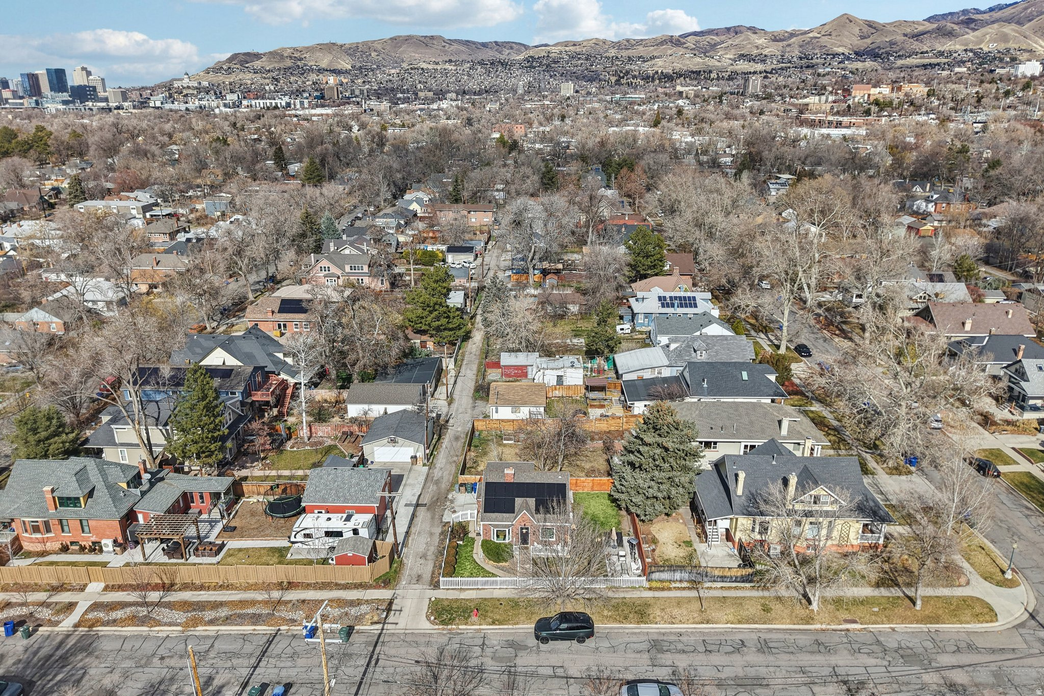 9TH & 9TH - Residential