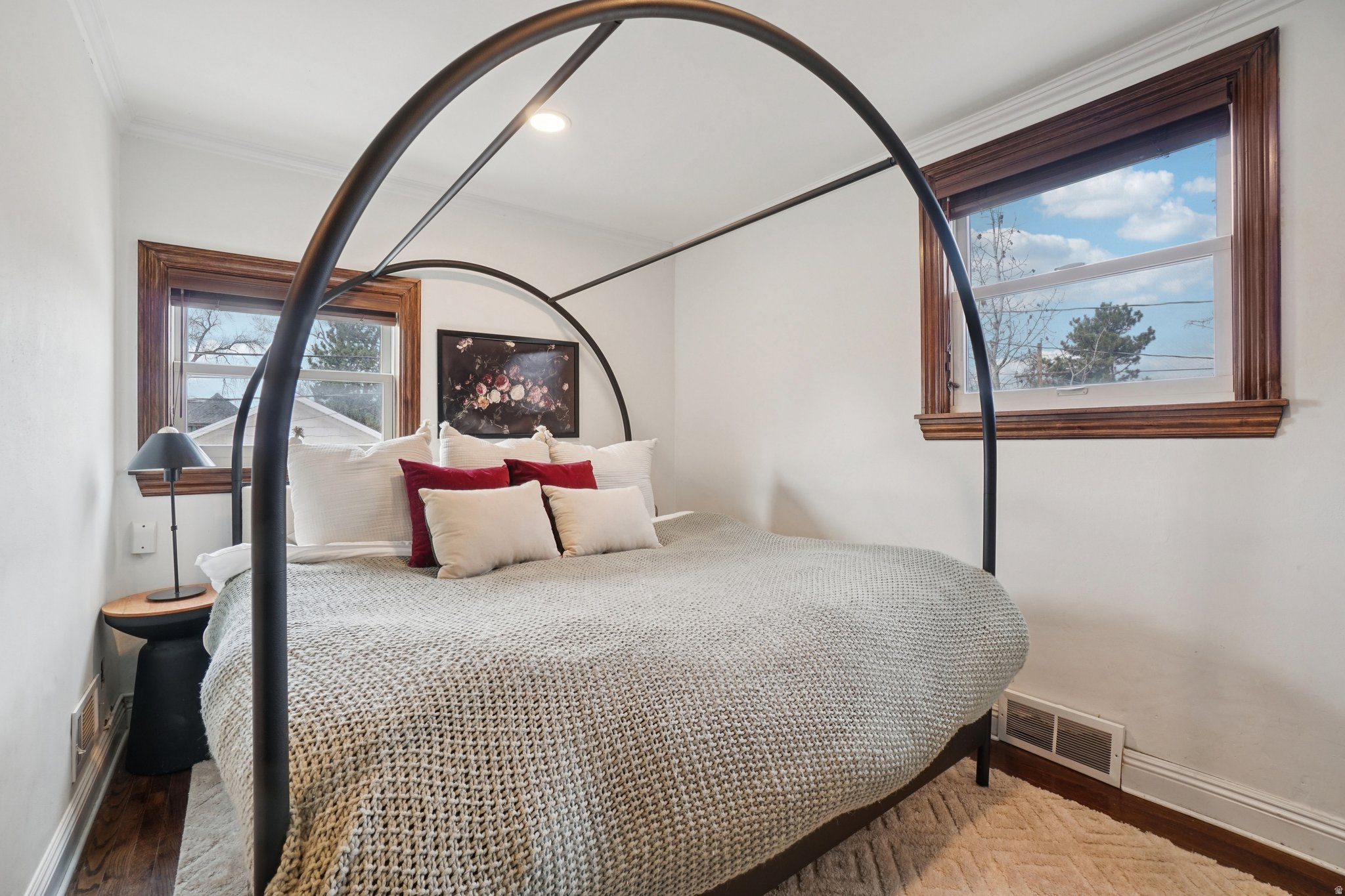 9TH & 9TH - Residential