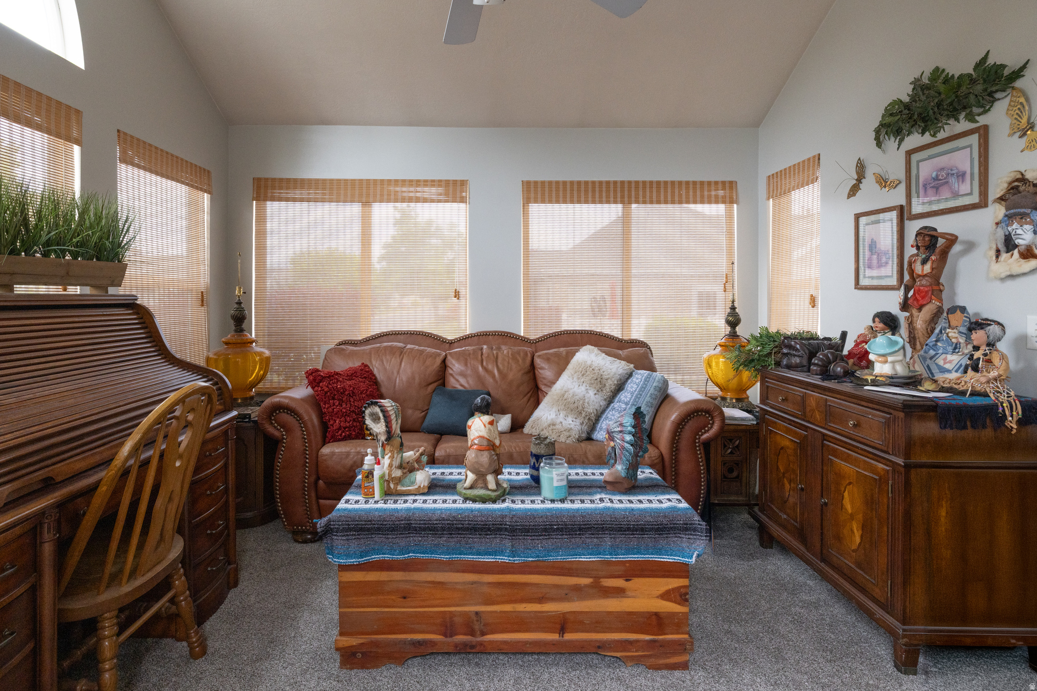 VALLEY VU VILLAS CONDOMINIUM - Residential