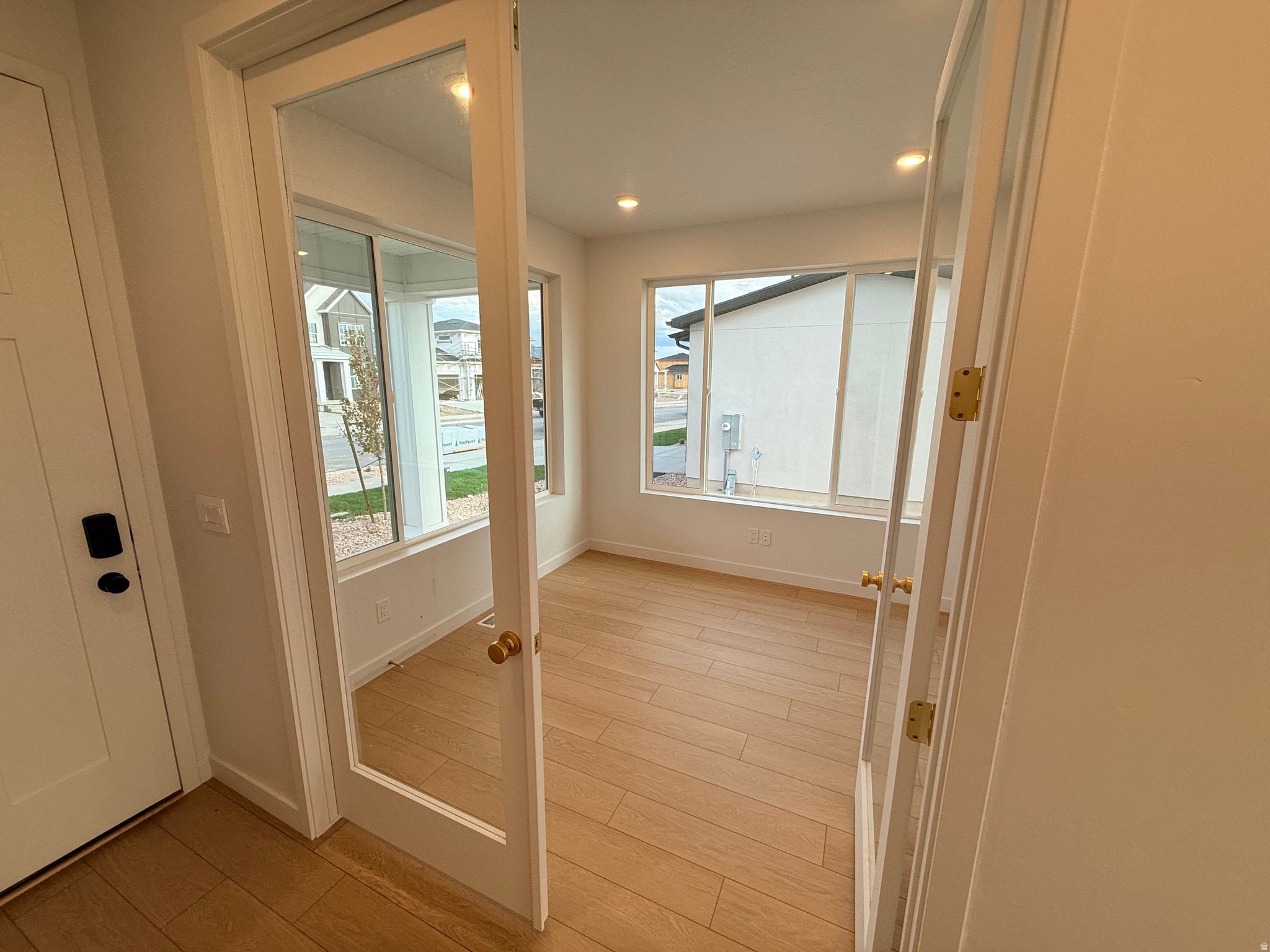 FIREFLY - Residential