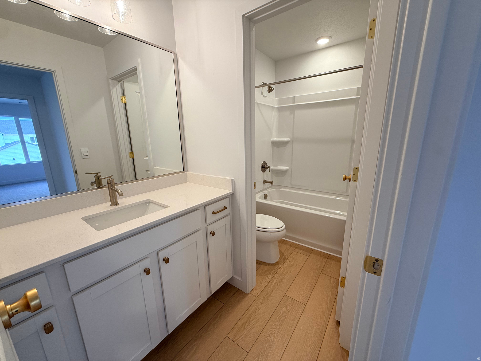 FIREFLY - Residential