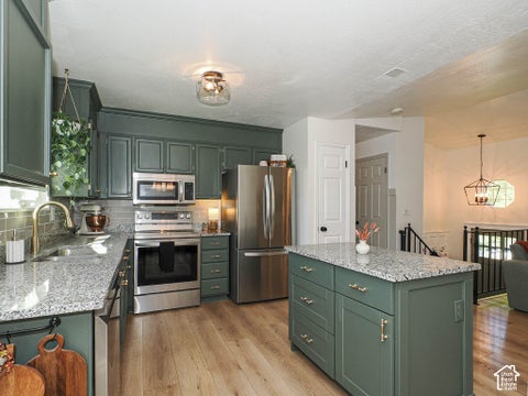 Tiny photo for 136 E RICE LN, Farmington, UT 84025 (MLS # 2189491)