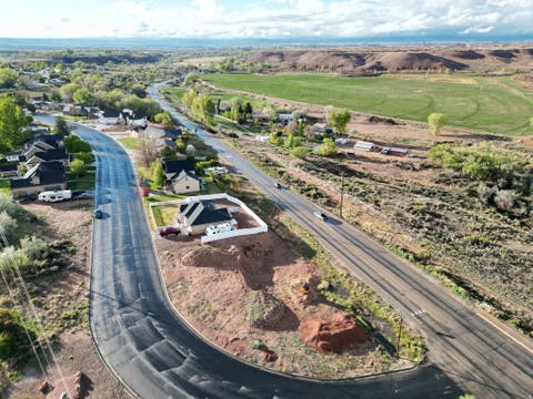Tiny photo for 820 W CLUBHOUSE DR, Roosevelt, UT 84066 (MLS # 2155671)