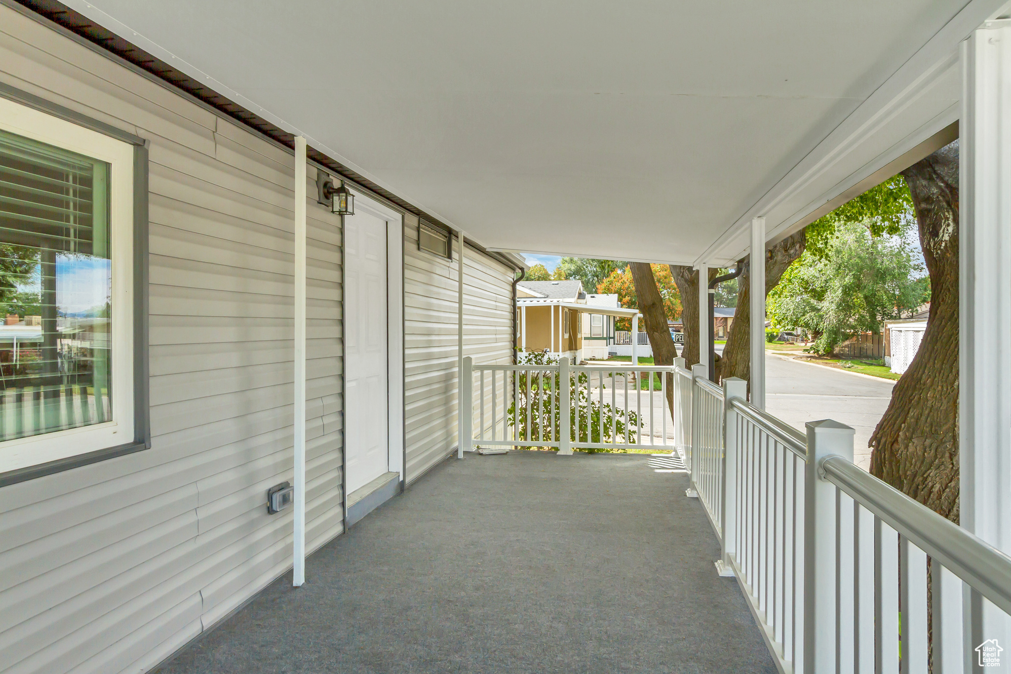 CAMELOT - Residential