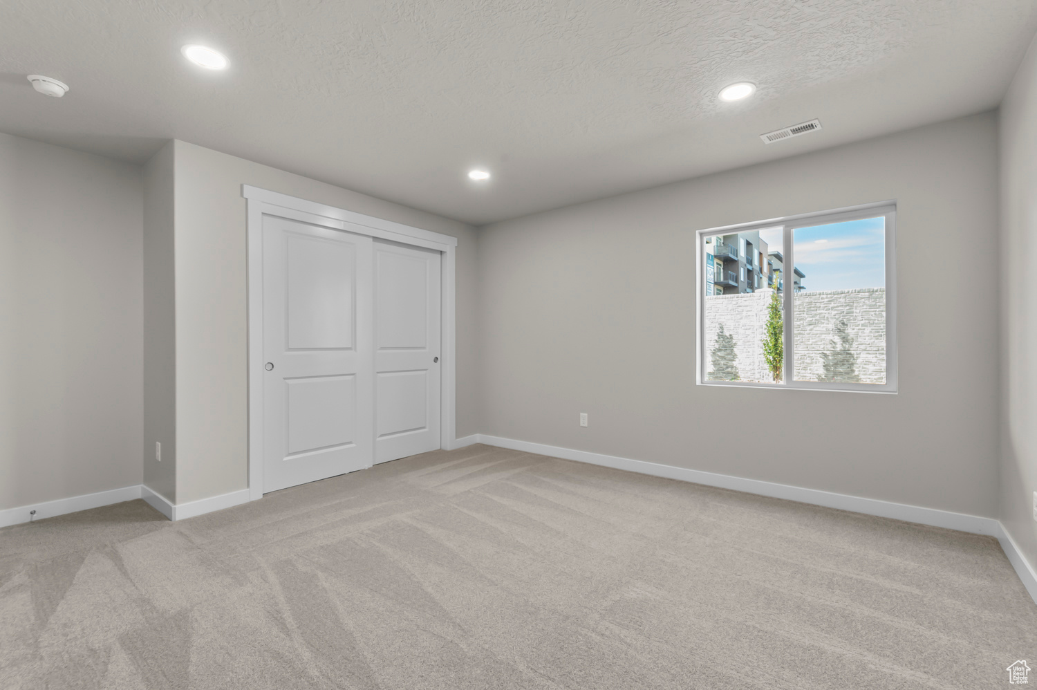 HARVEST GARDEN VILLA 32 - Residential Income