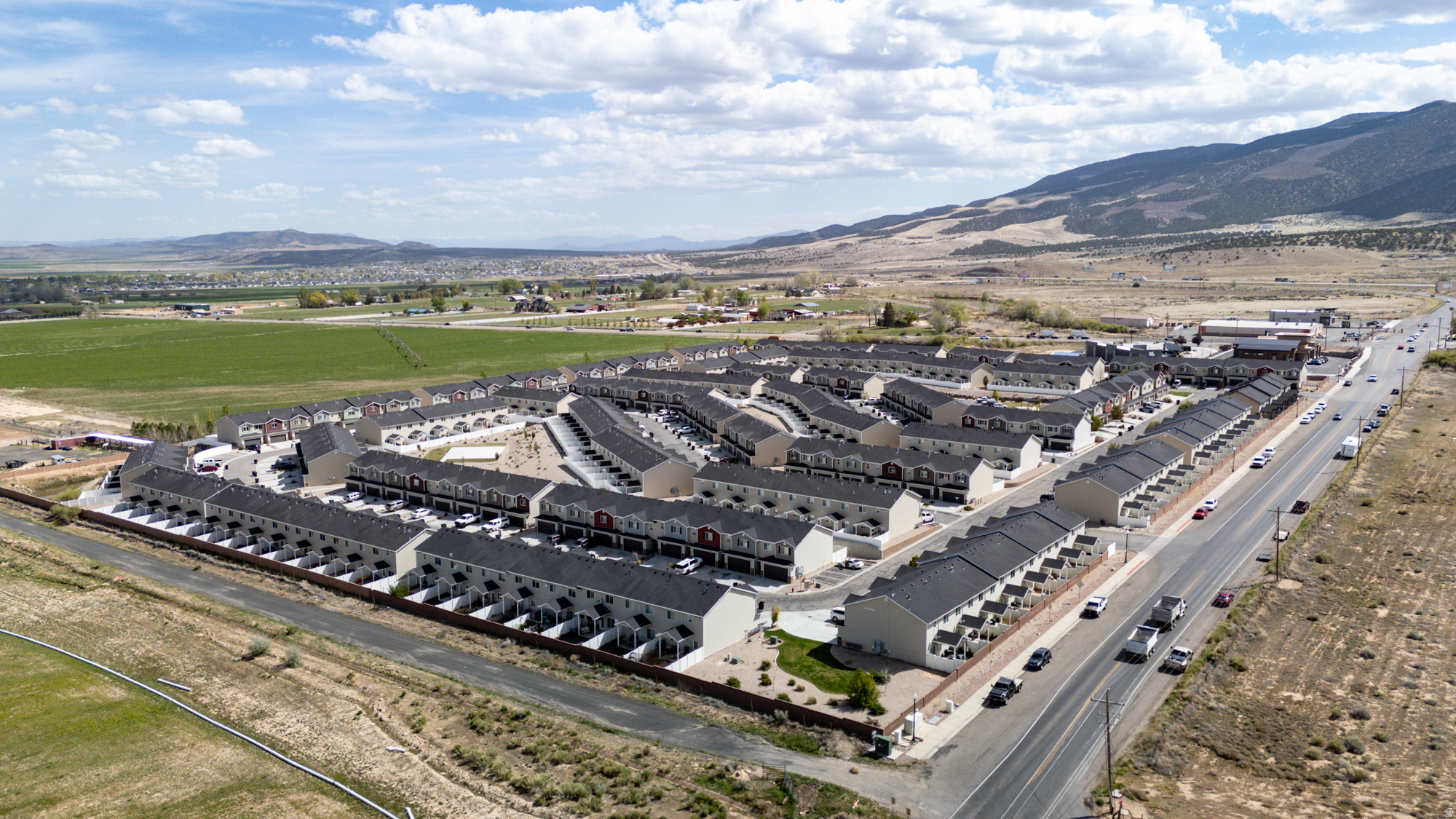 CEDAR BEND - Residential