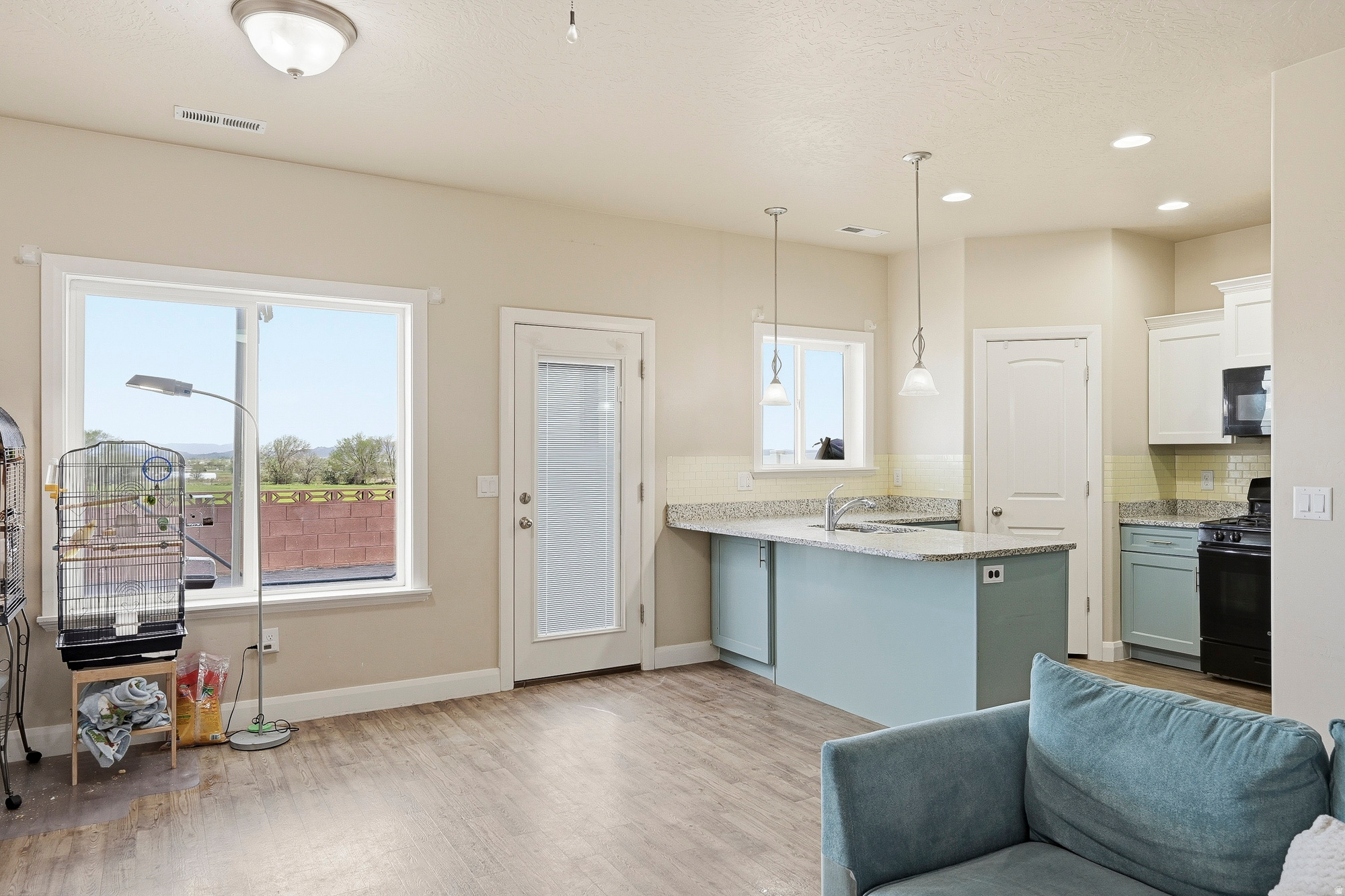 CEDAR BEND - Residential
