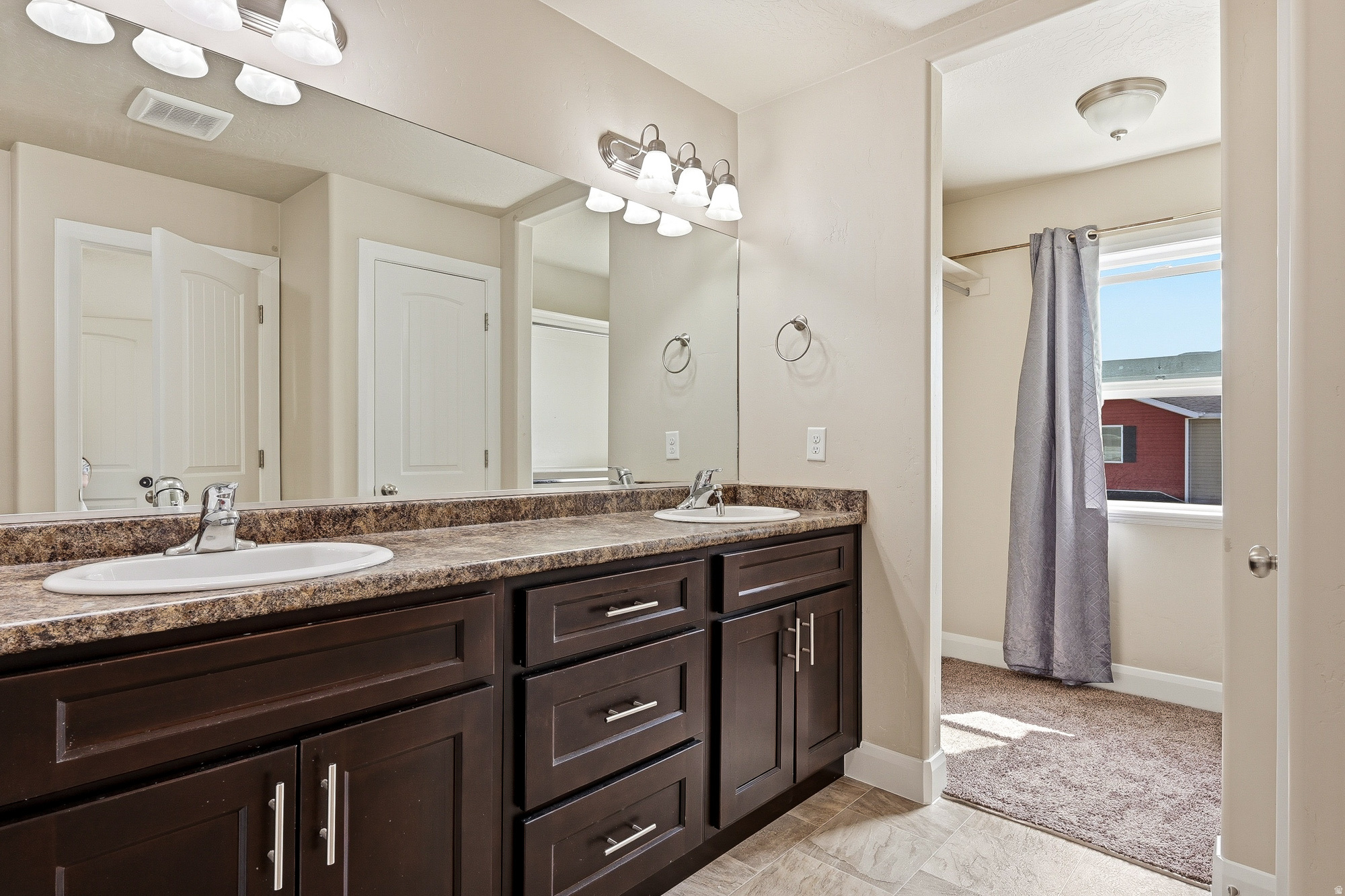 CEDAR BEND - Residential