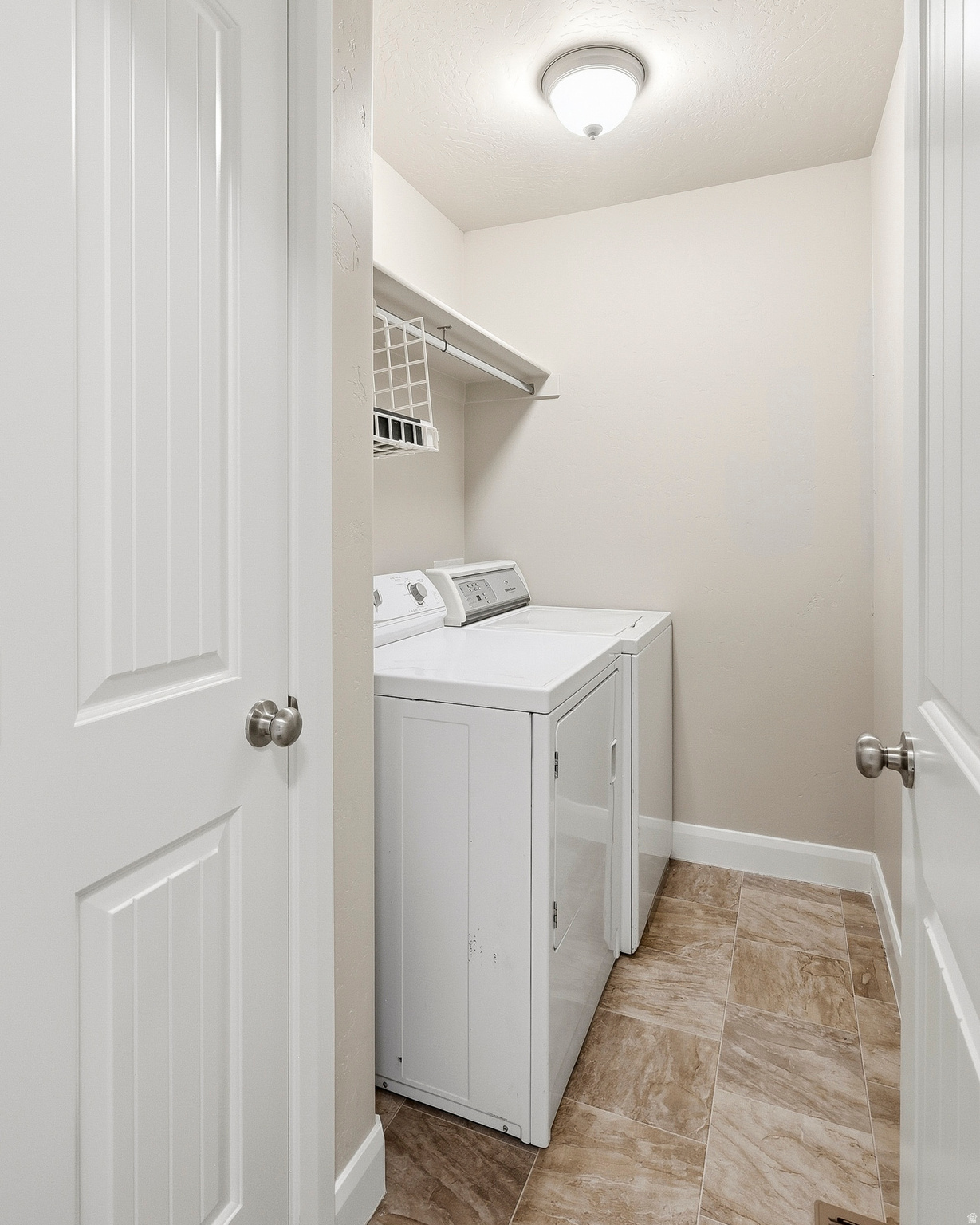 CEDAR BEND - Residential