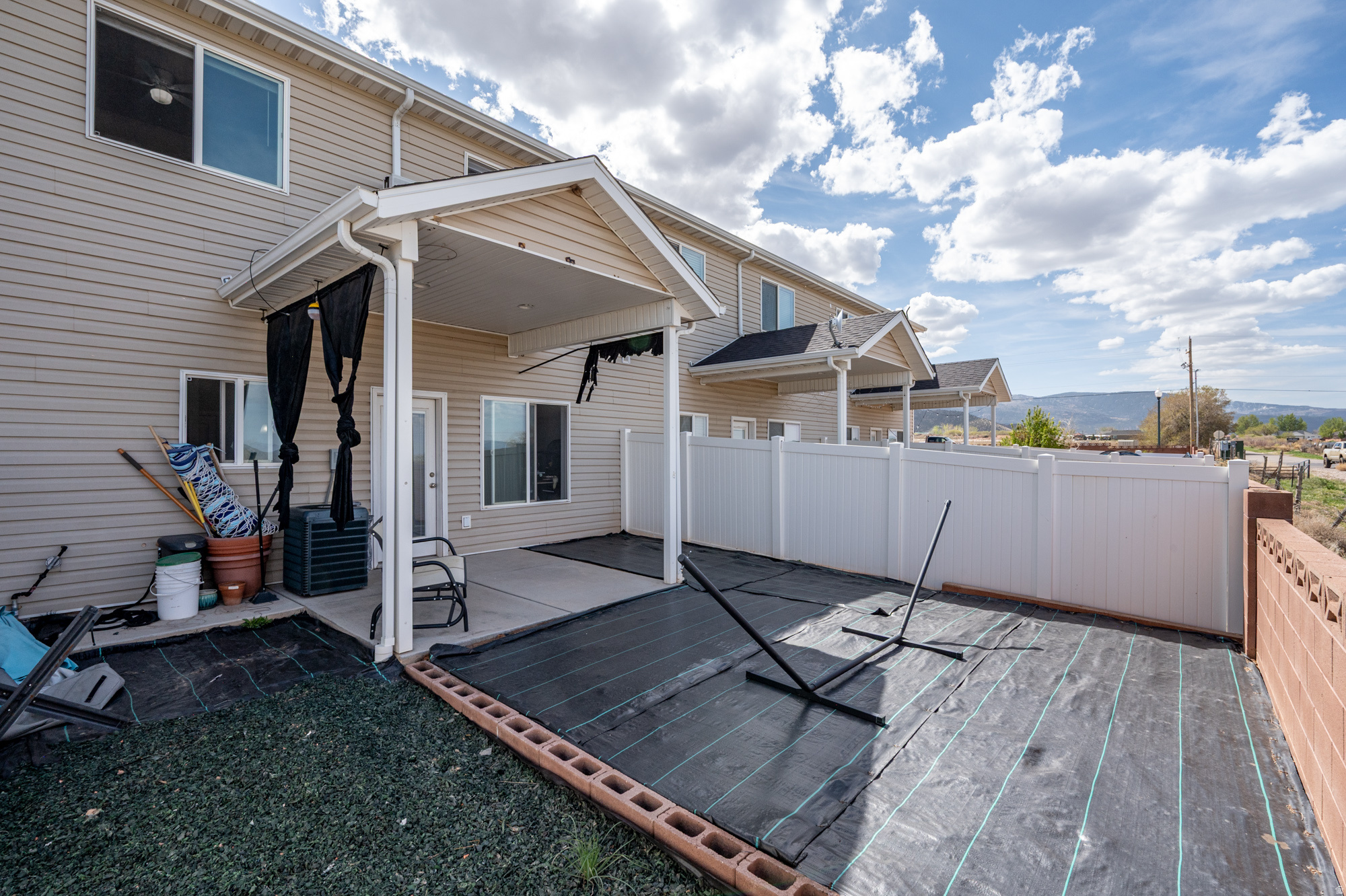 CEDAR BEND - Residential