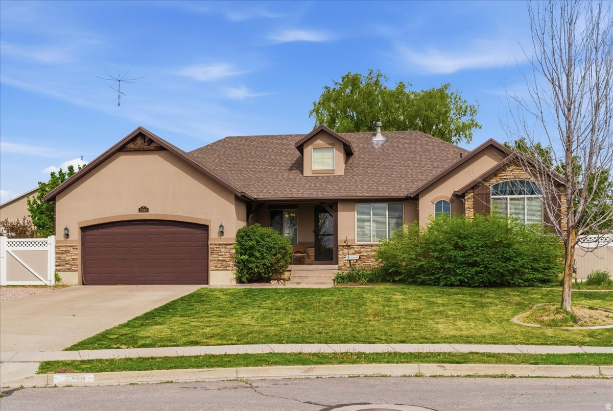 CLINTON HOMESTEAD - Residential