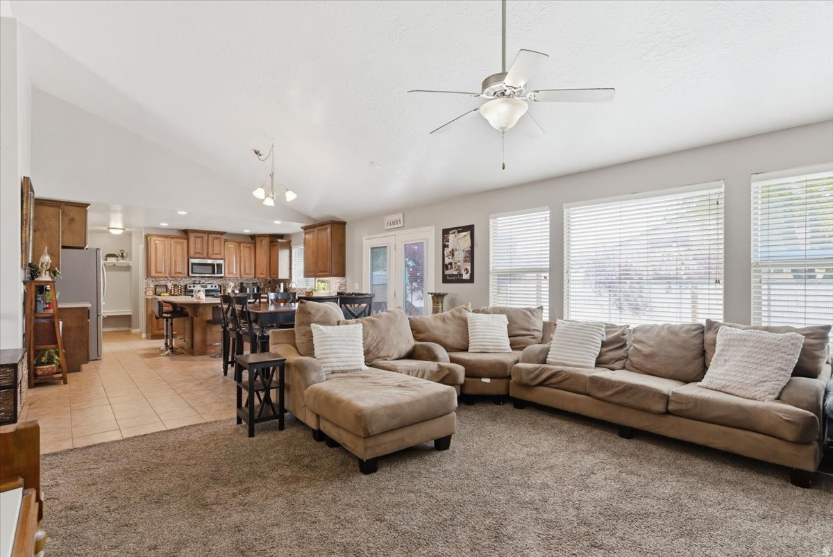 CLINTON HOMESTEAD - Residential