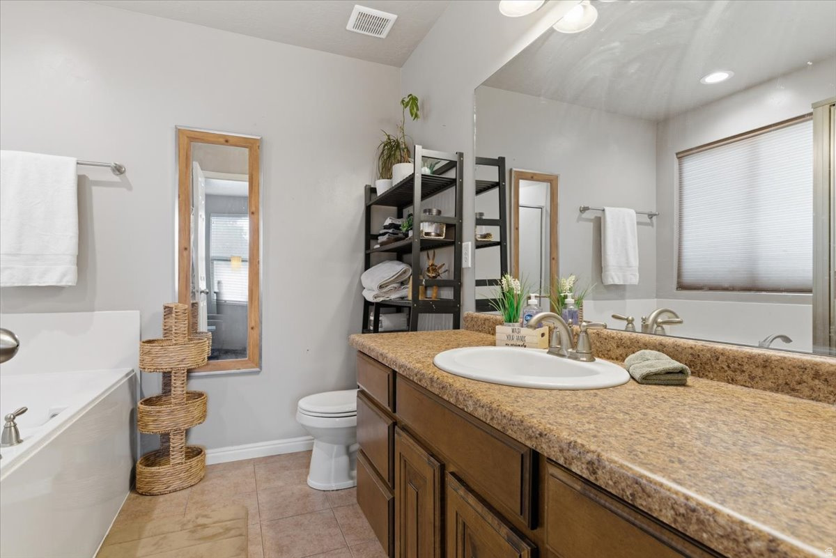 CLINTON HOMESTEAD - Residential