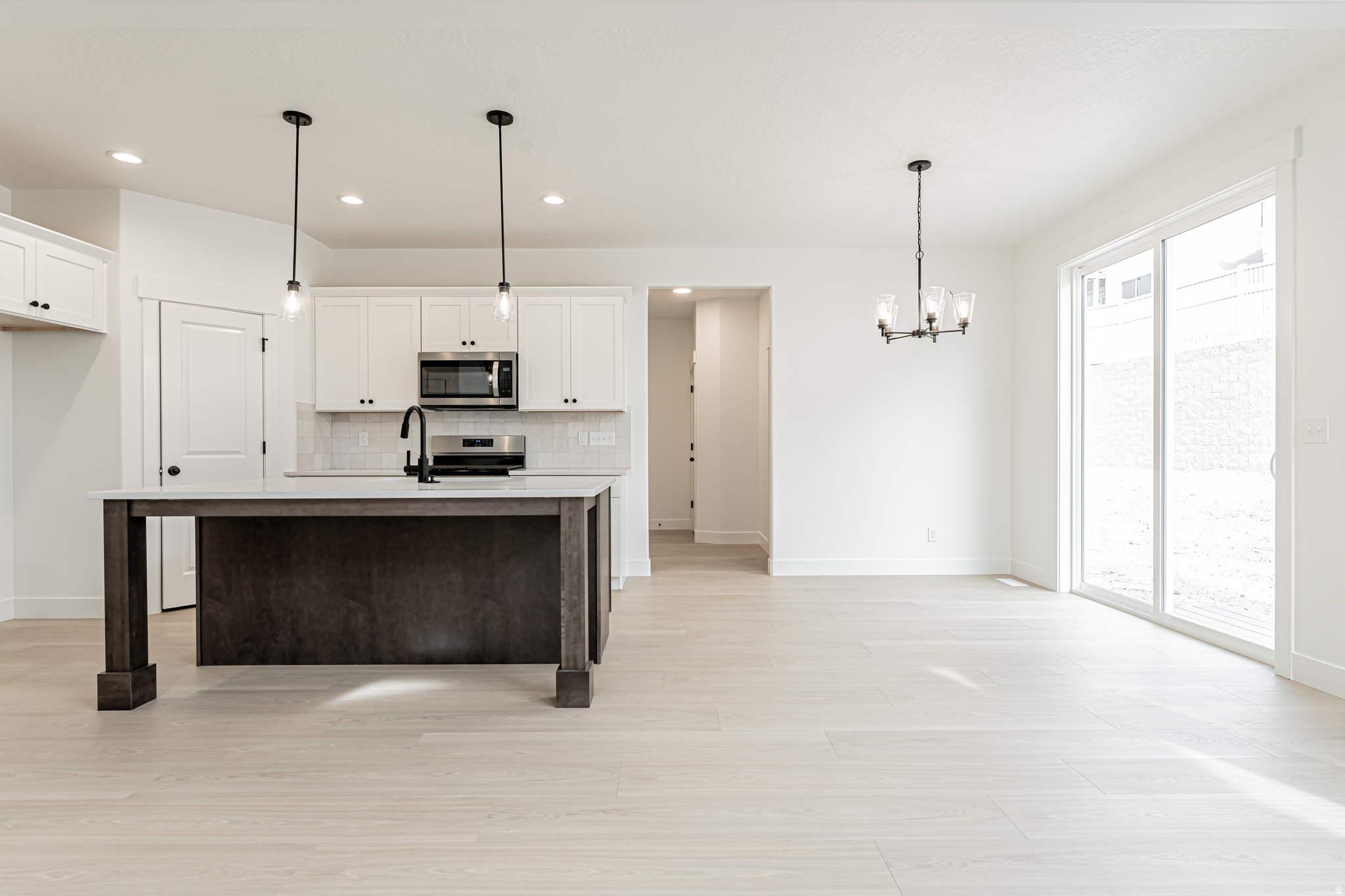 RIDGEHORNE - Residential