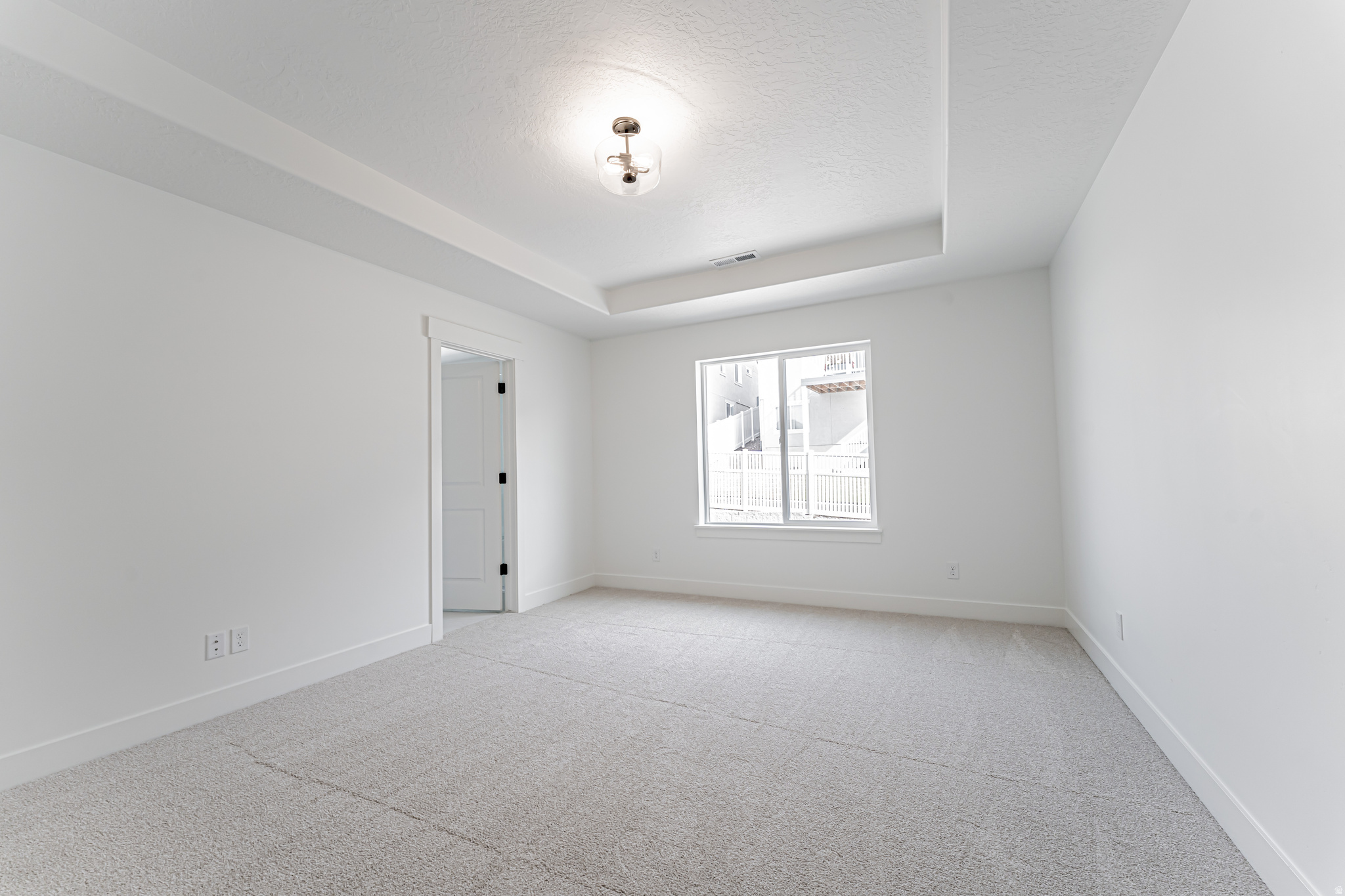 RIDGEHORNE - Residential