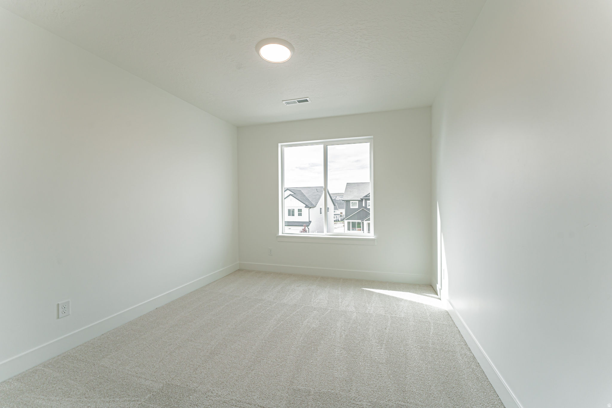 RIDGEHORNE - Residential