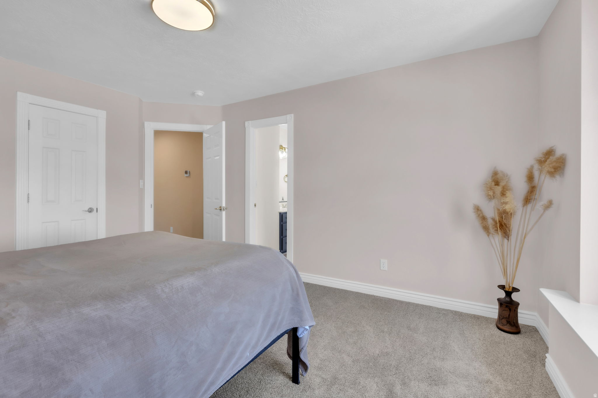 OAK BLUFF ESTATES - Residential