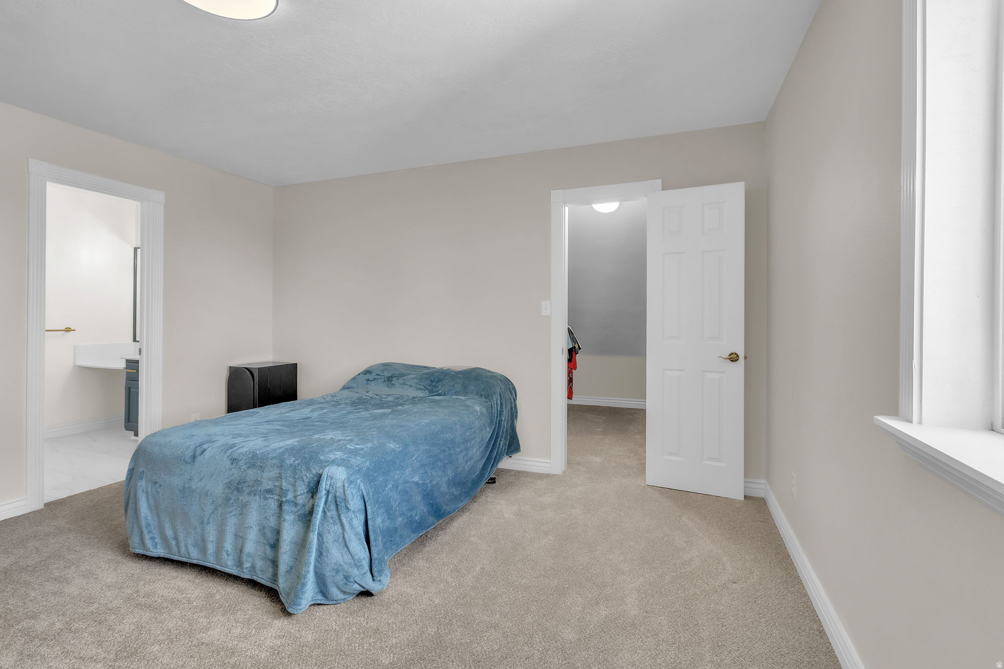 OAK BLUFF ESTATES - Residential