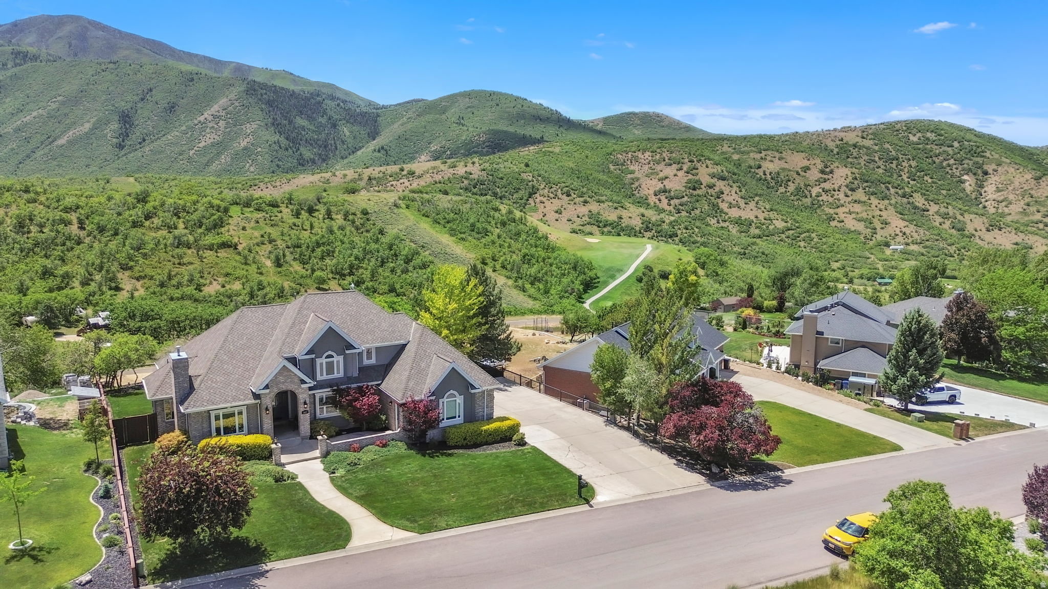 OAK BLUFF ESTATES - Residential