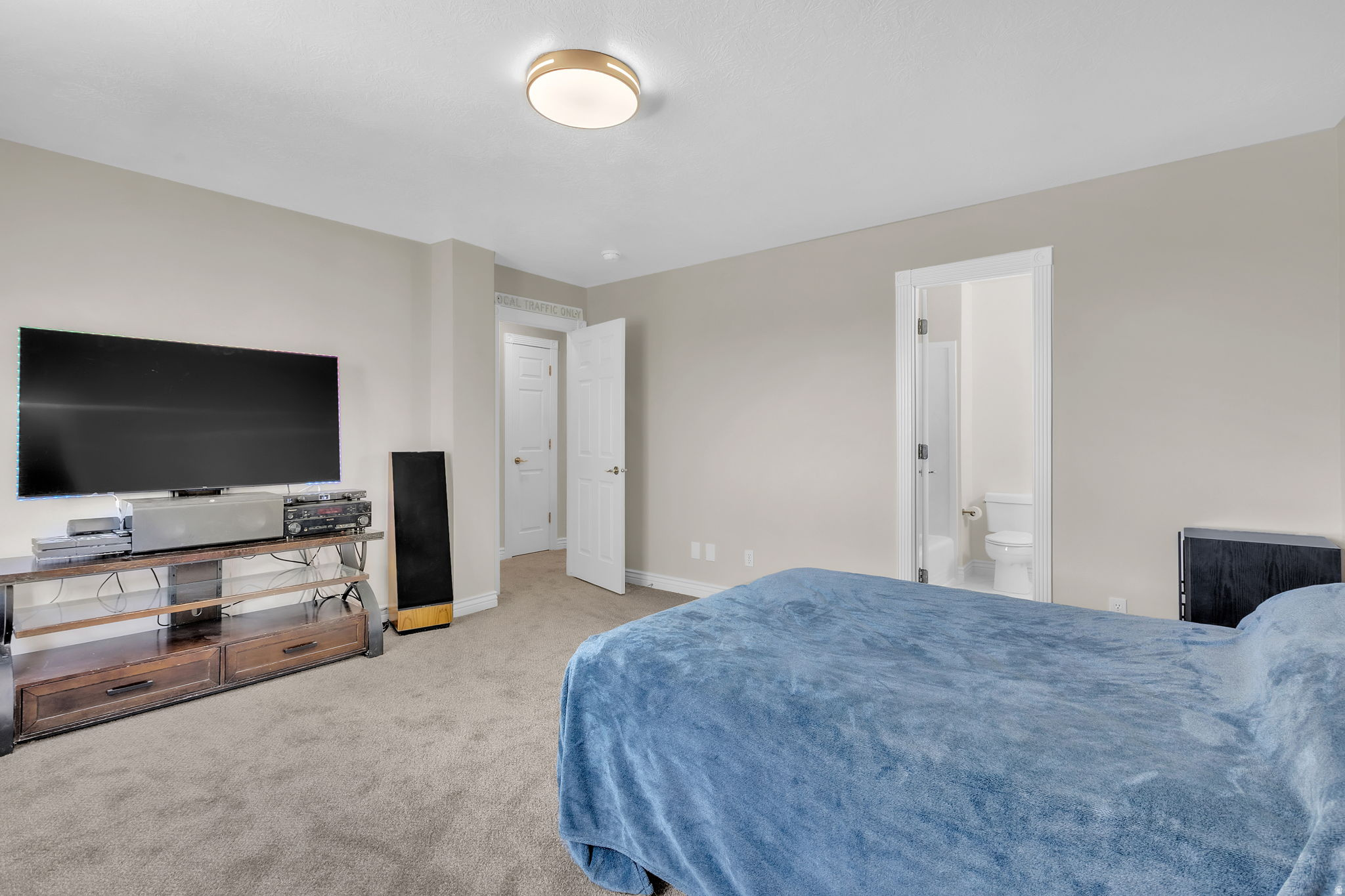 OAK BLUFF ESTATES - Residential