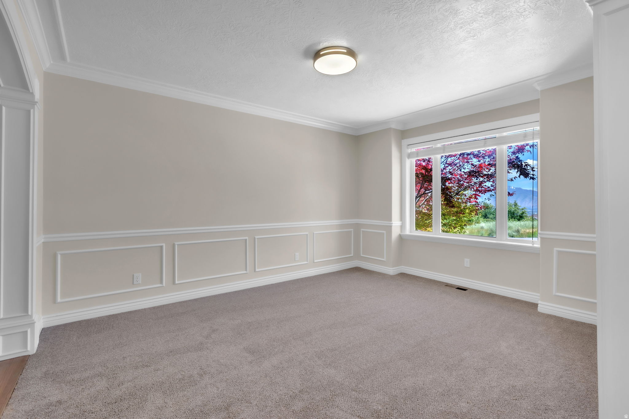OAK BLUFF ESTATES - Residential