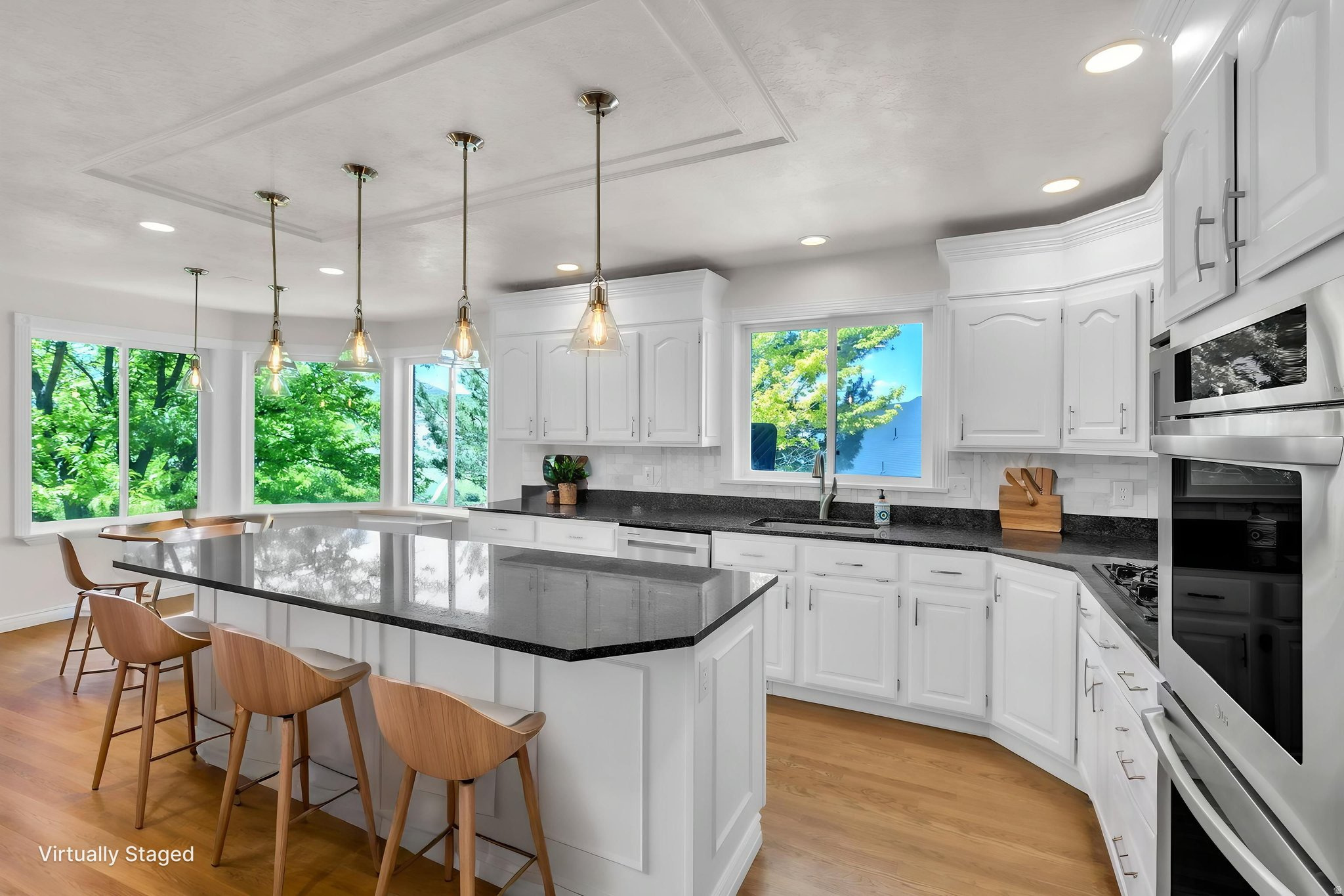 OAK BLUFF ESTATES - Residential