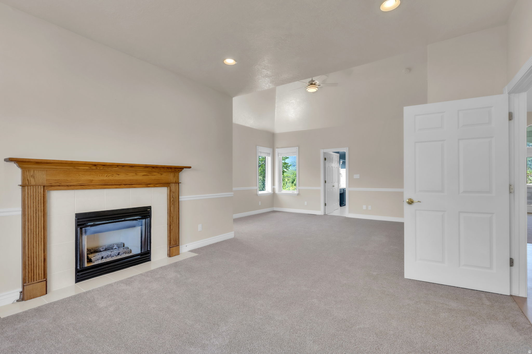 OAK BLUFF ESTATES - Residential