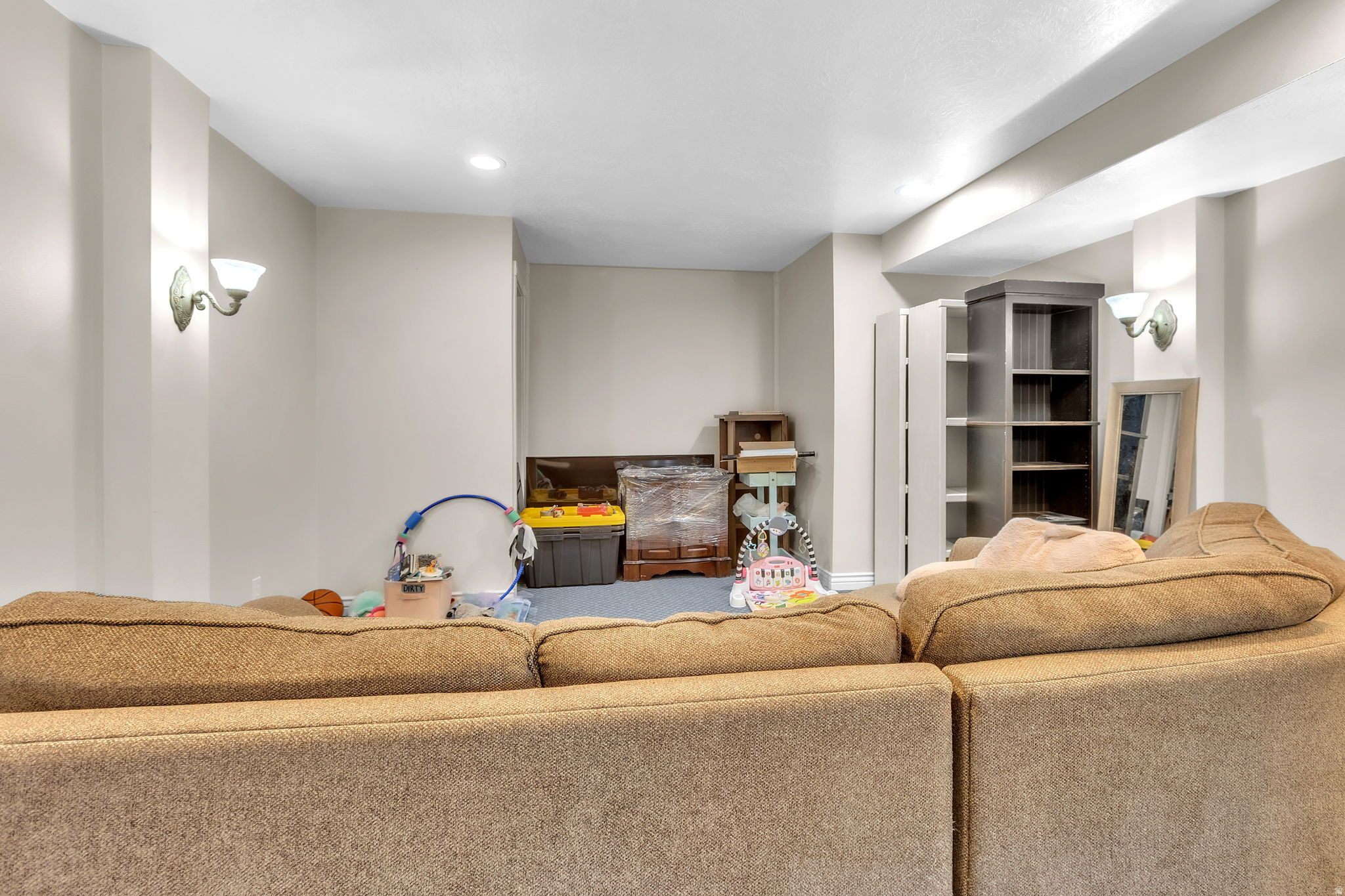 OAK BLUFF ESTATES - Residential