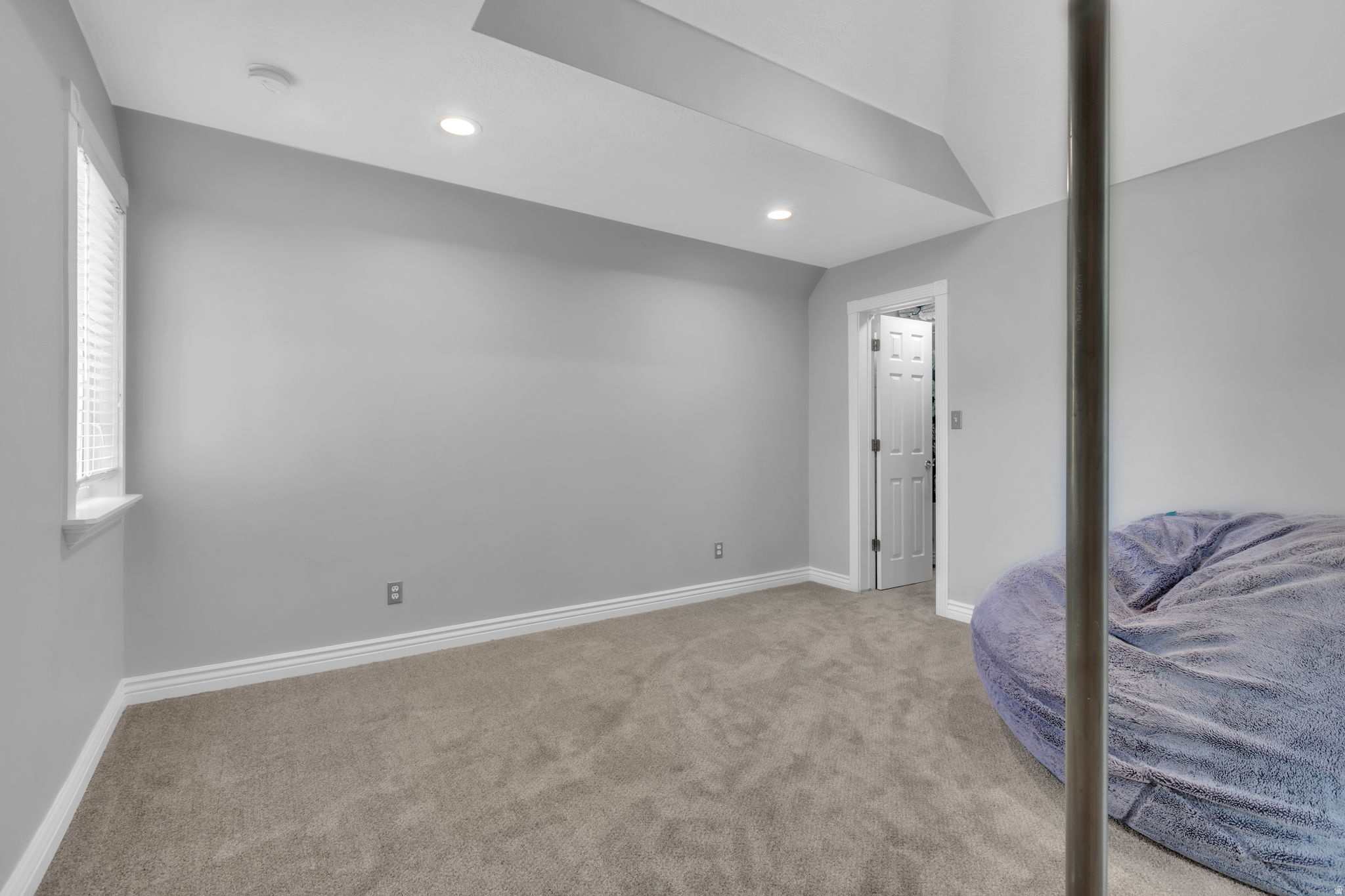 OAK BLUFF ESTATES - Residential
