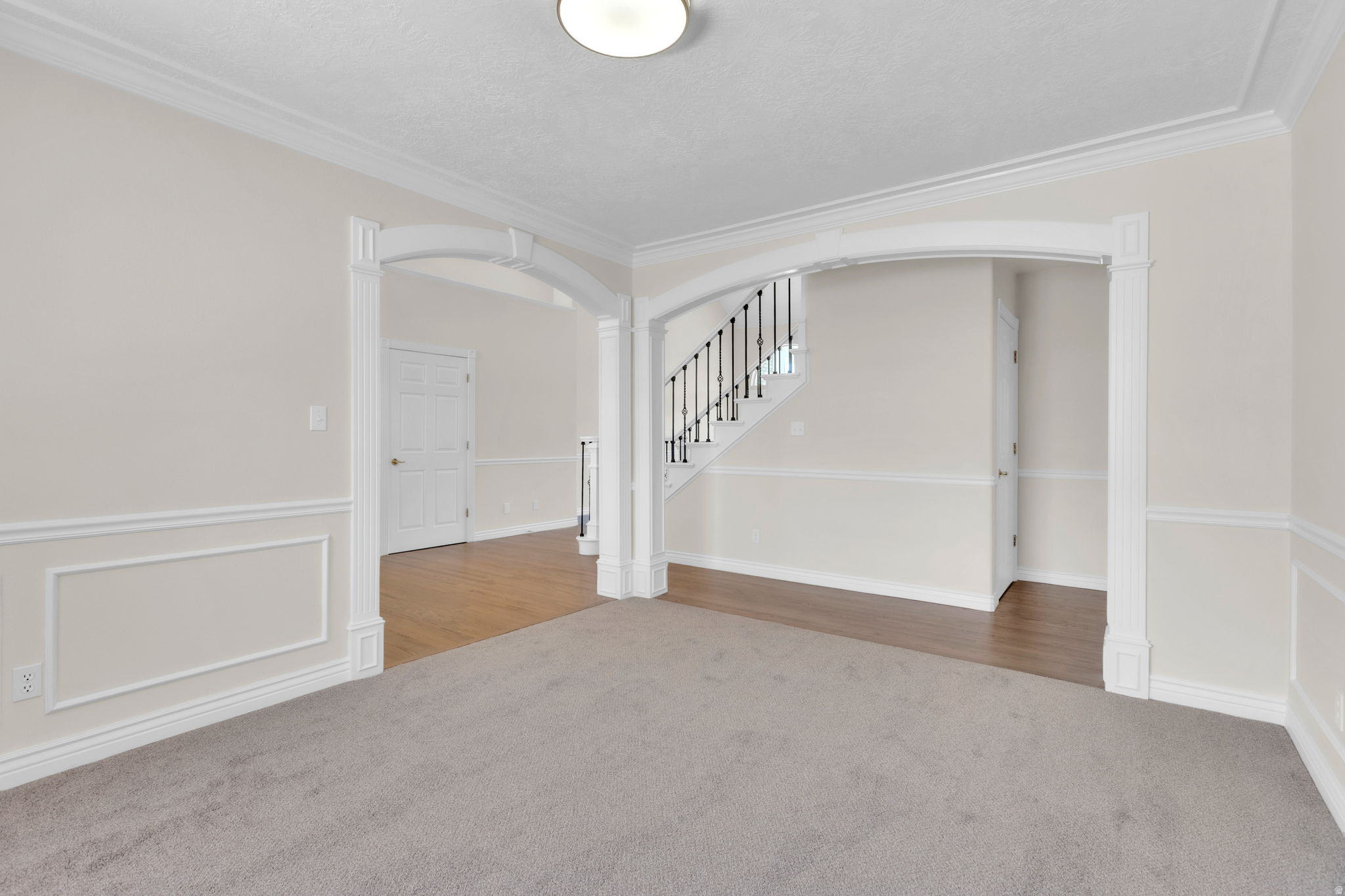 OAK BLUFF ESTATES - Residential
