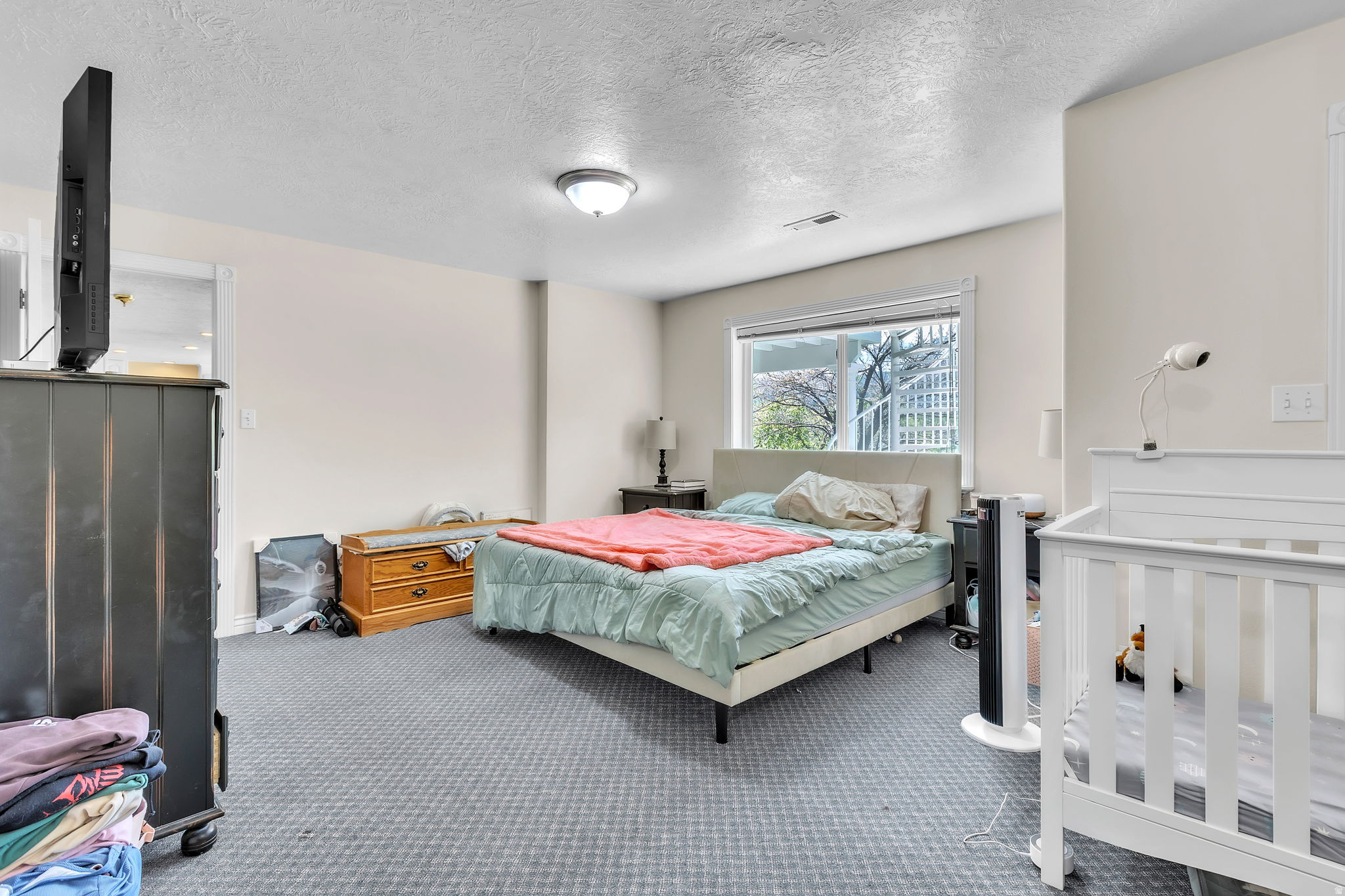 OAK BLUFF ESTATES - Residential