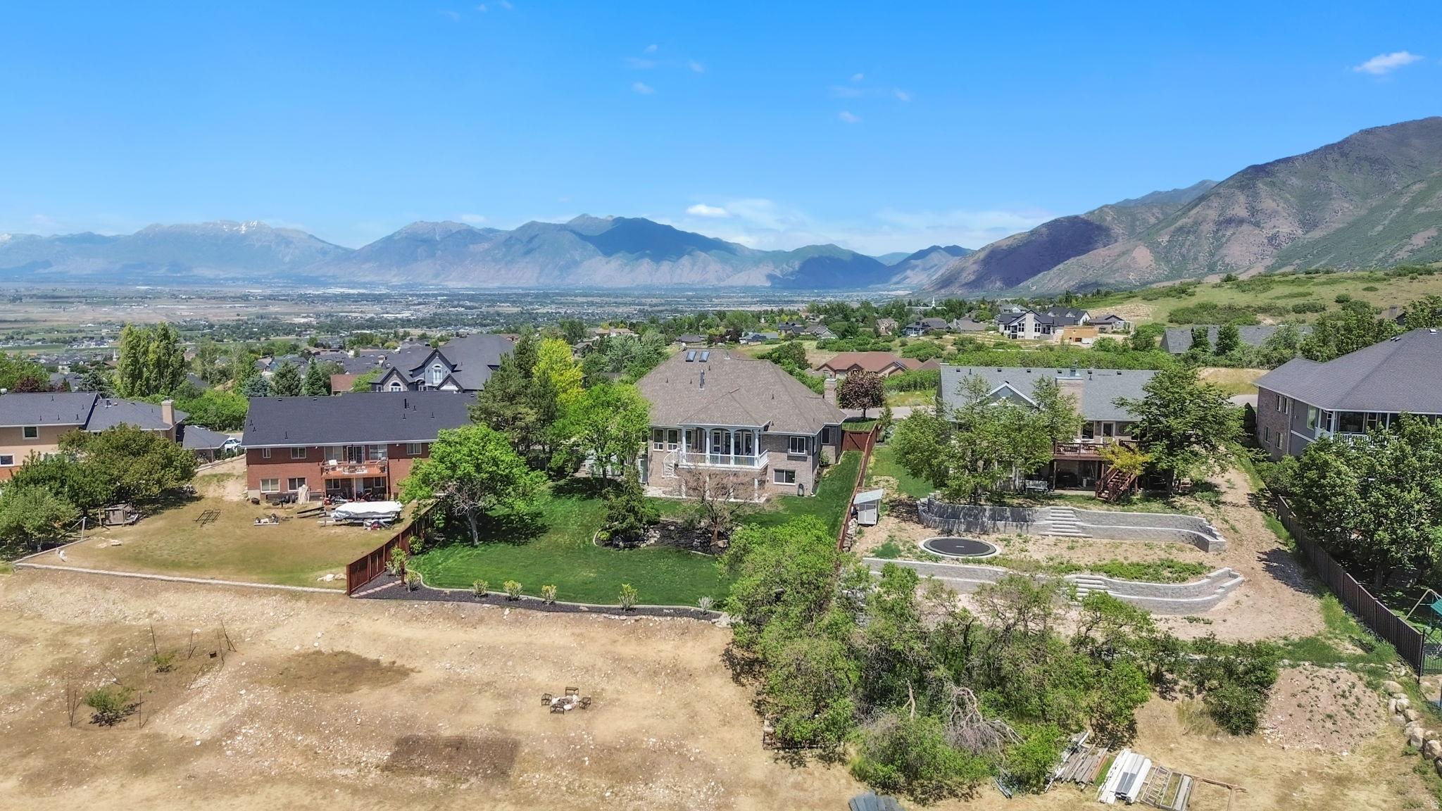 OAK BLUFF ESTATES - Residential