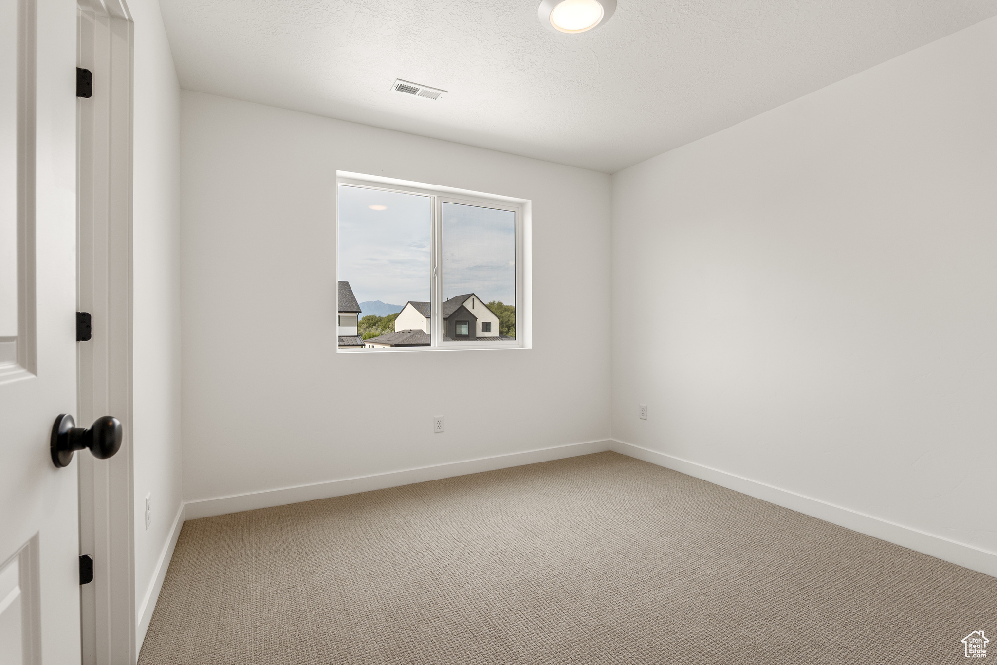 FREEDOM VIEW COVE - Residential